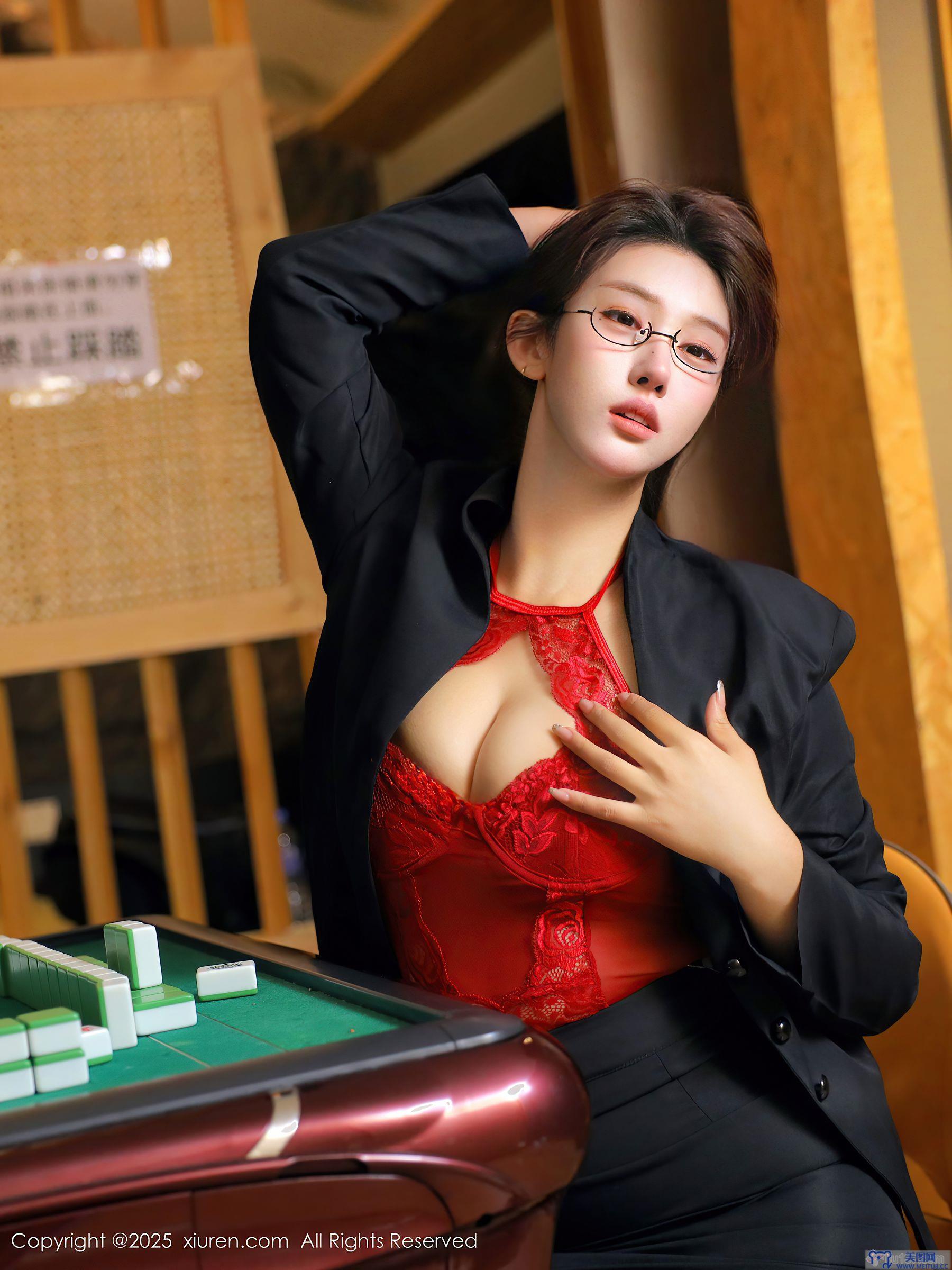 [秀人XIUREN] 2025.08.01 NO.10614 金允希Yuki