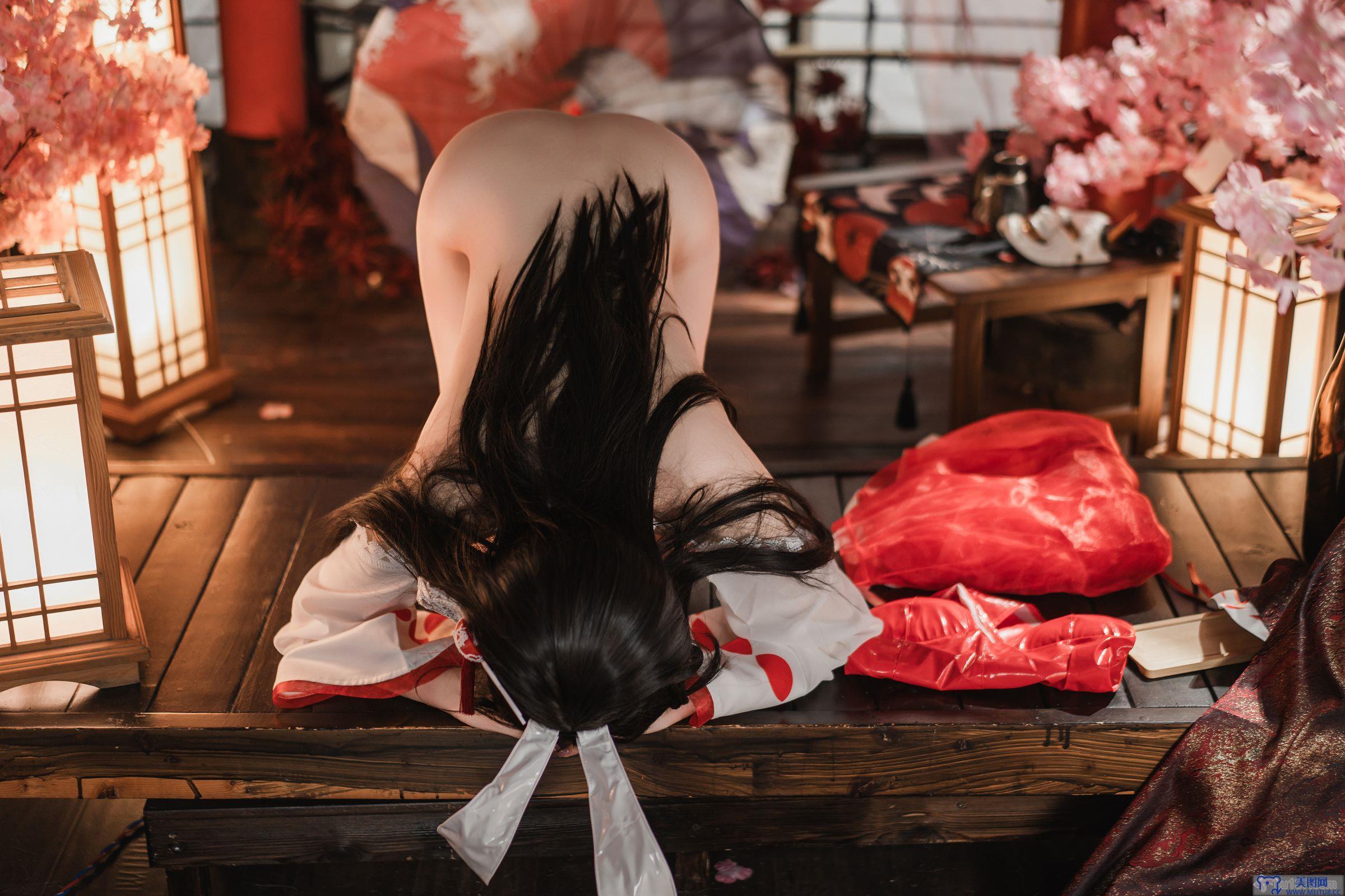 [Natsuko夏夏子] NO.081 碧蓝航线 大山巫女兔