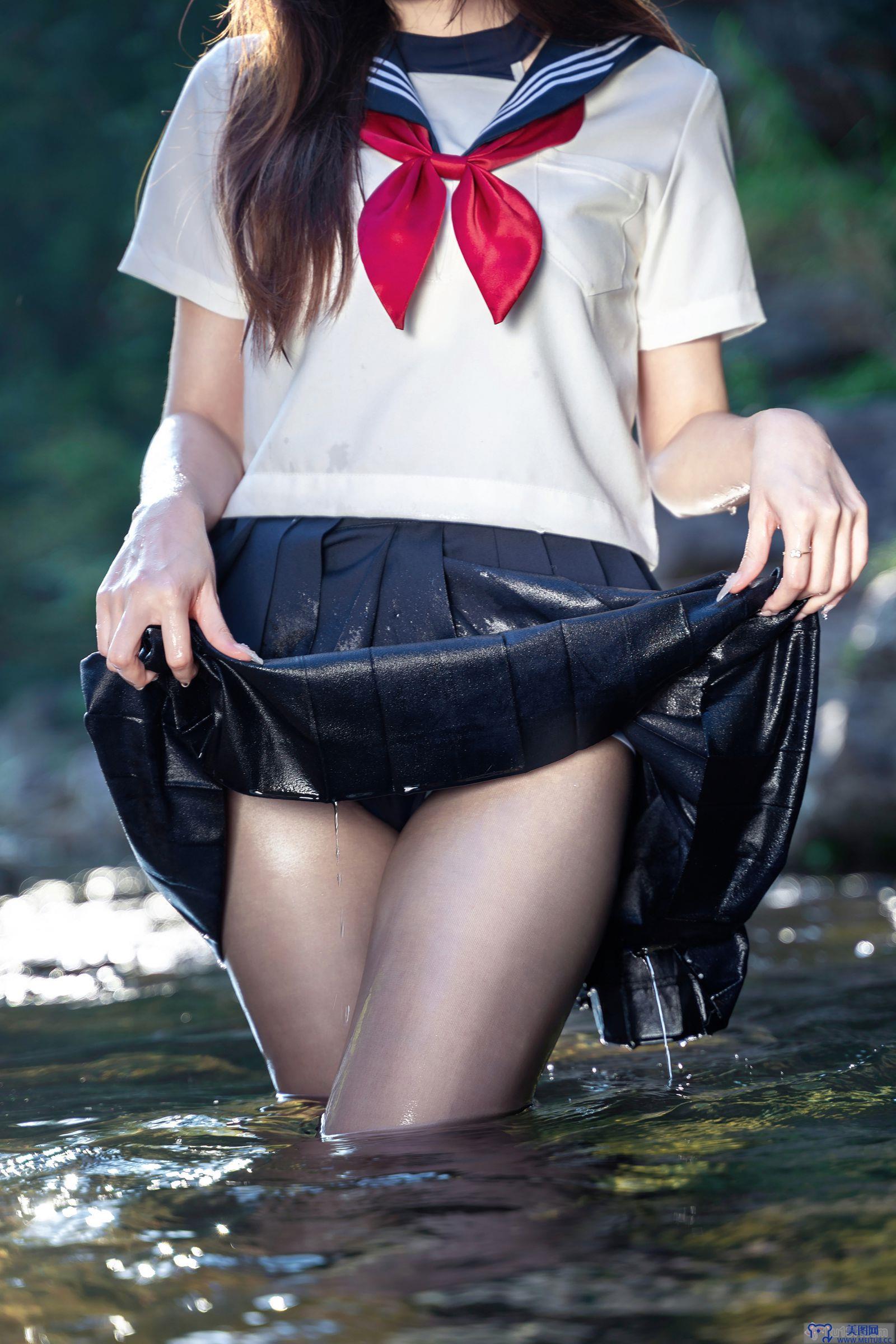 [miko酱ww] NO.032 小小溪流