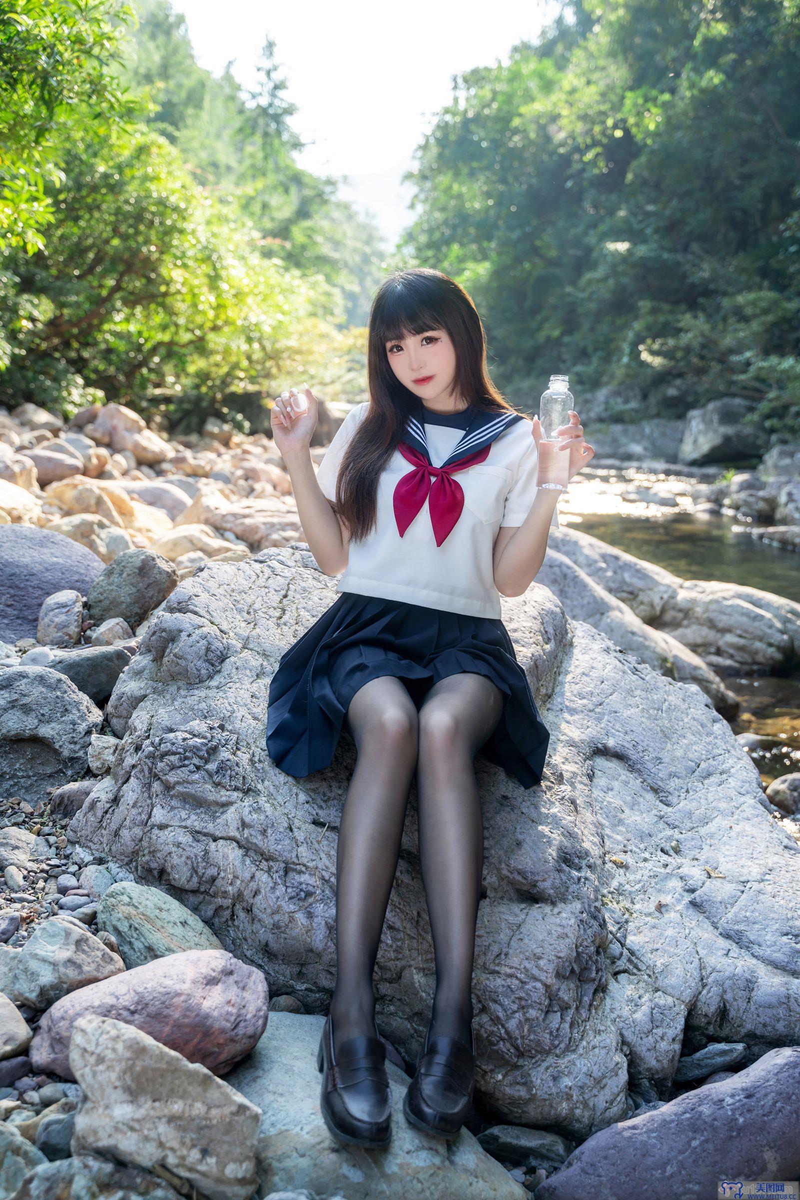 [miko酱ww] NO.032 小小溪流