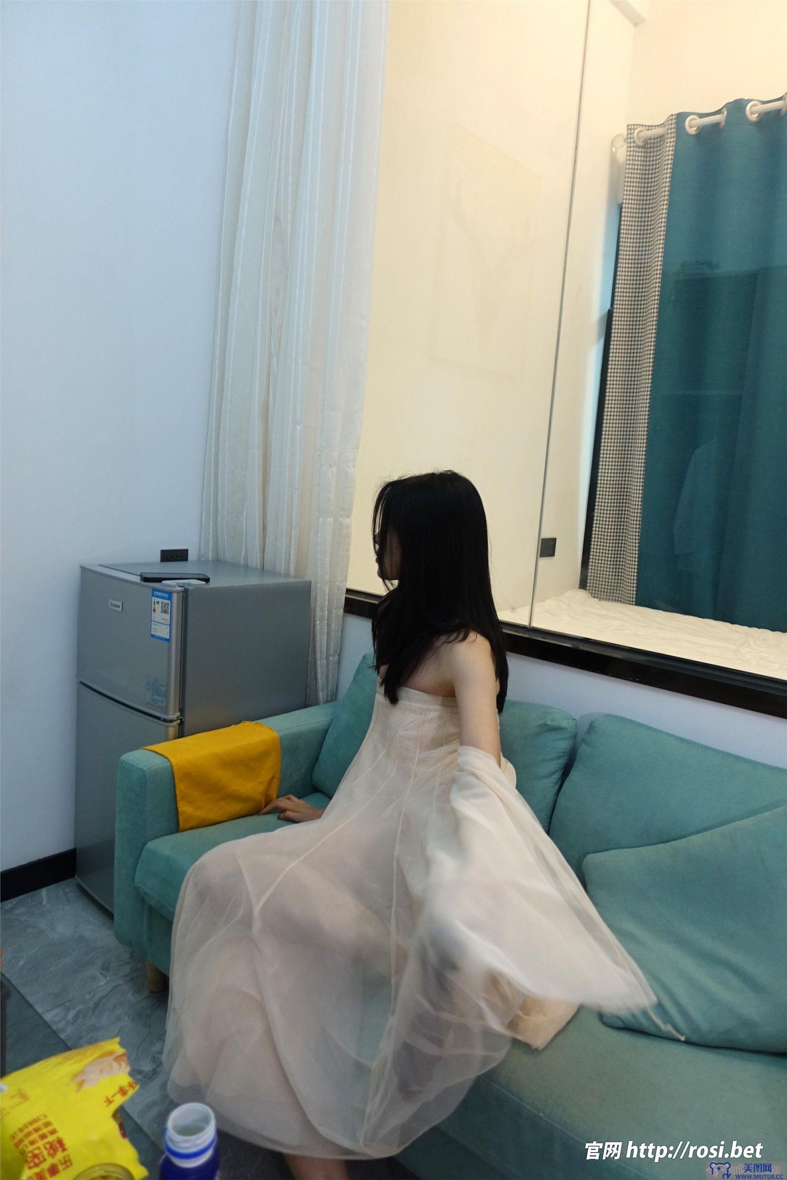 [ROSI美女图]2024.02.01 NO.4441
