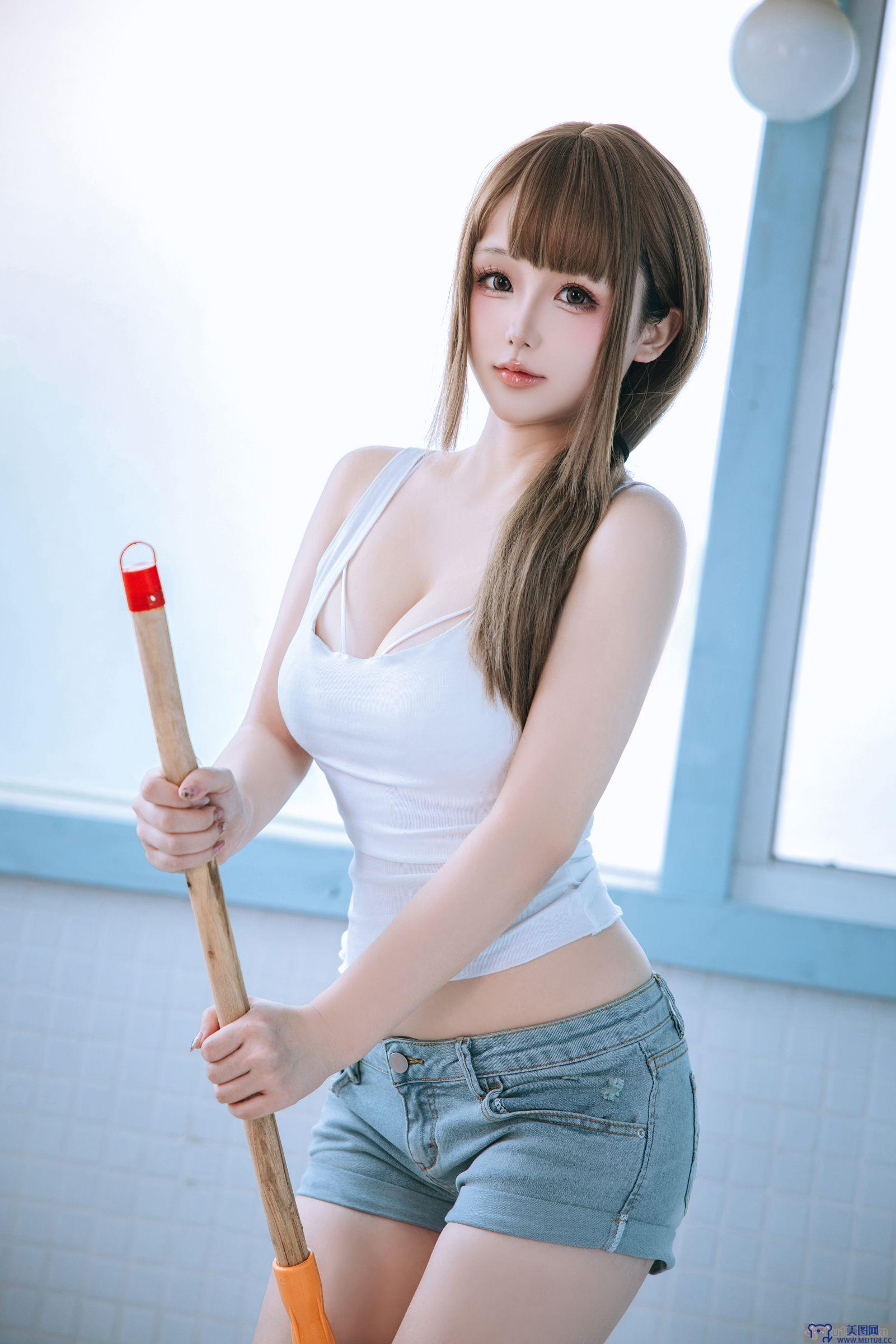 [日奈娇] NO.221 男浴室保洁员