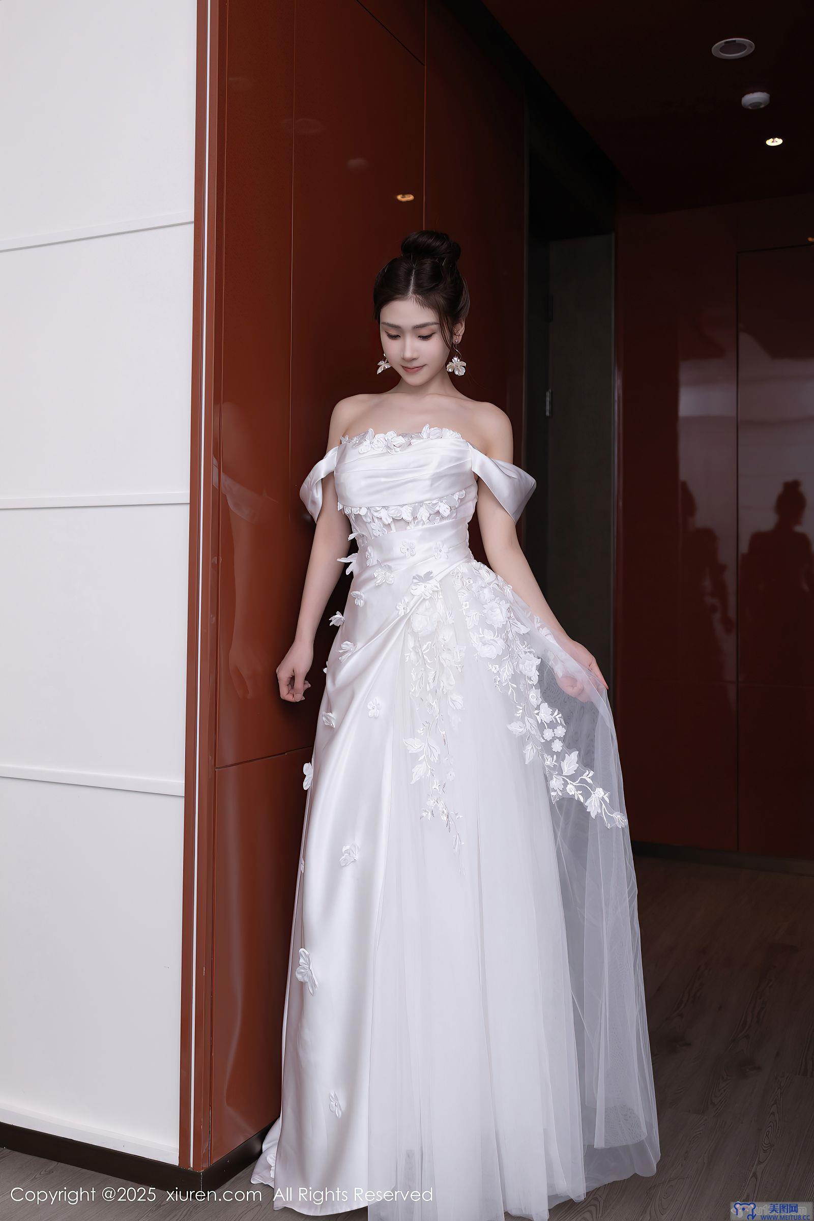 [秀人XIUREN] 2025.09.26 NO.10814 刘婷婷