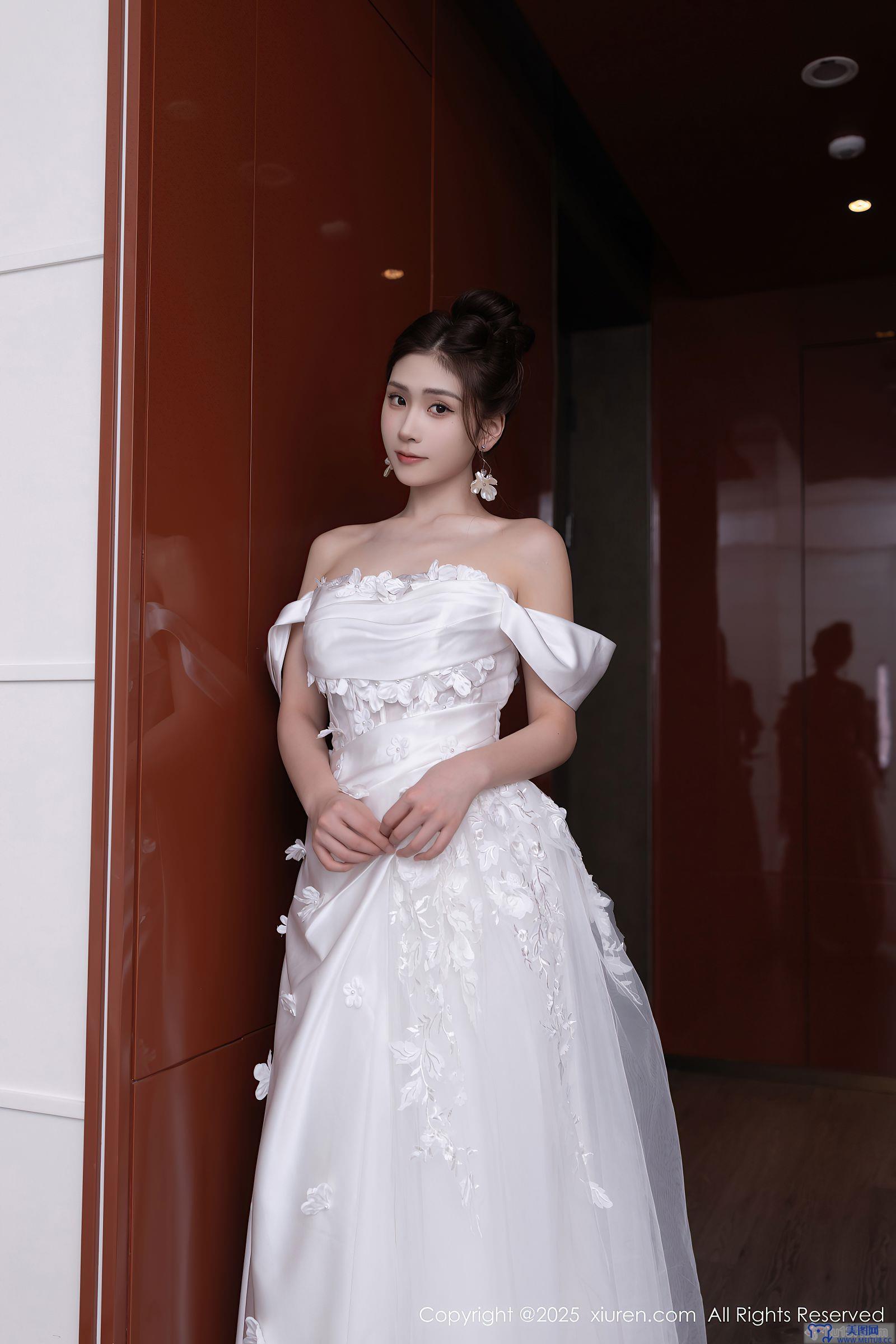 [秀人XIUREN] 2025.09.26 NO.10814 刘婷婷