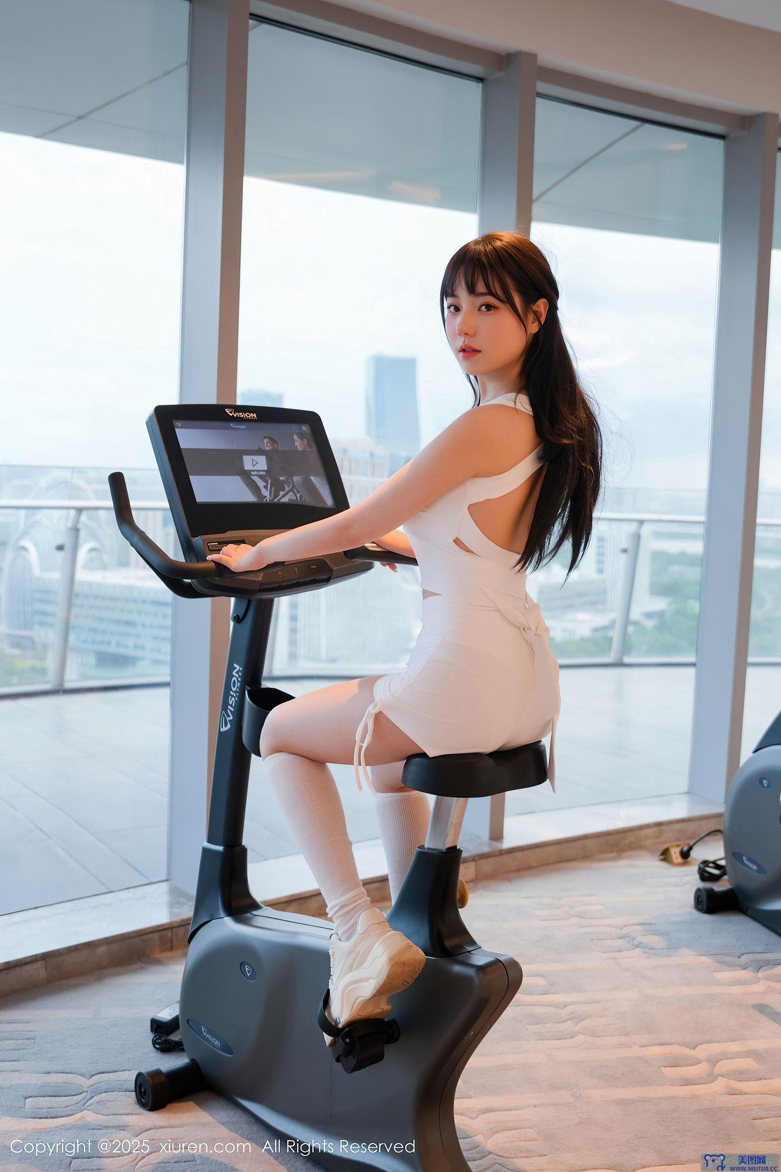 [秀人XIUREN] 2025.09.25 NO.10808 软情