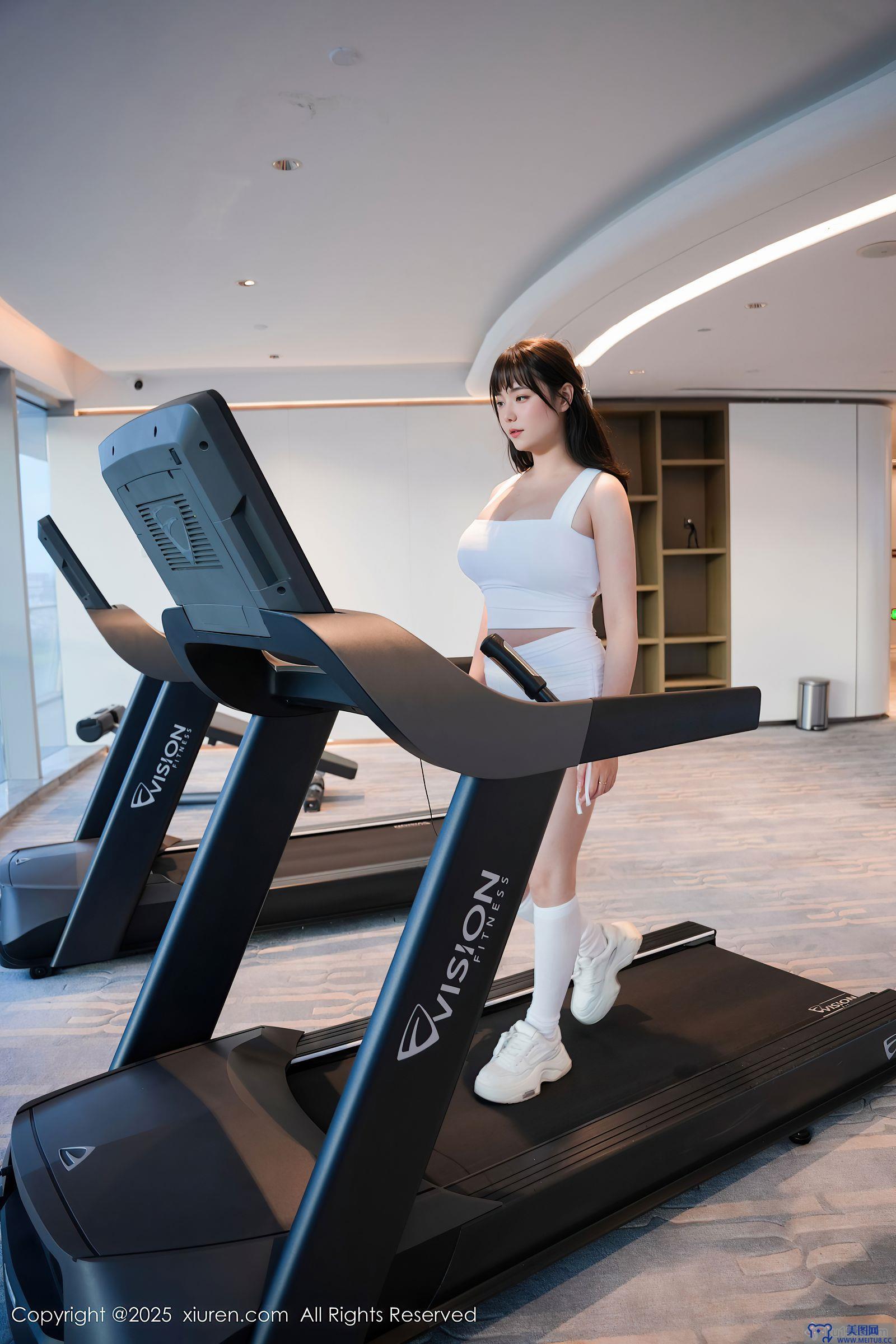 [秀人XIUREN] 2025.09.25 NO.10808 软情