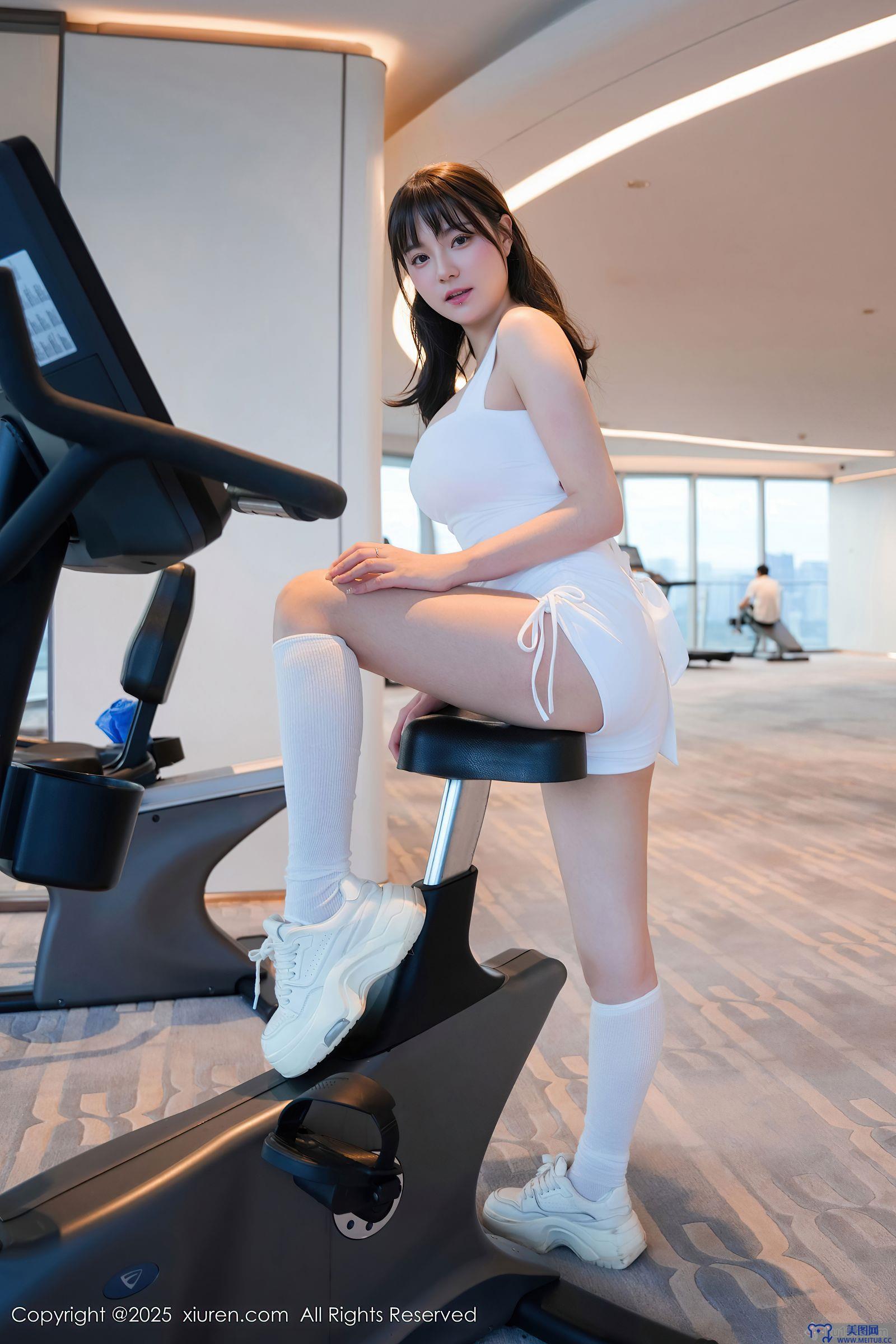 [秀人XIUREN] 2025.09.25 NO.10808 软情