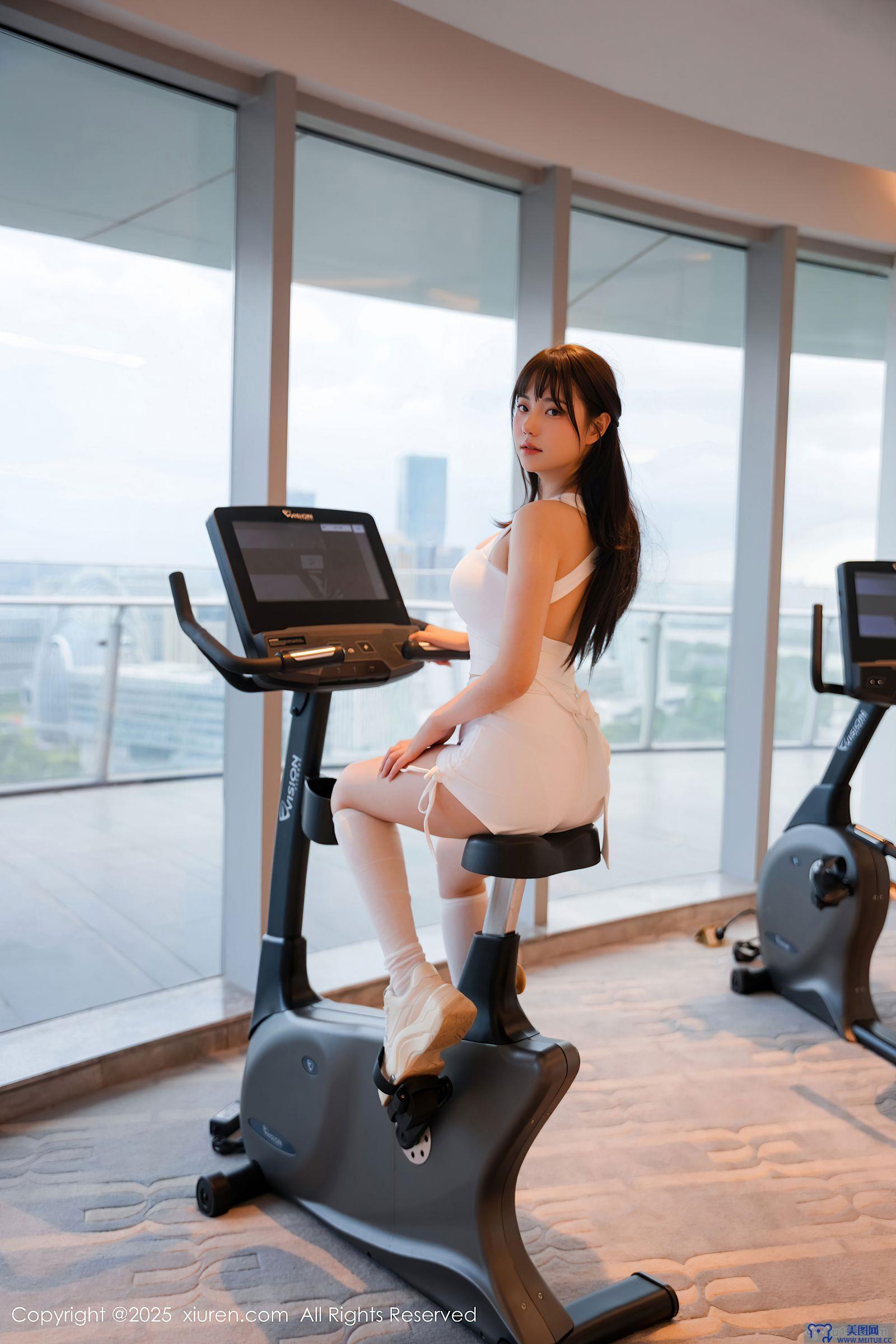 [秀人XIUREN] 2025.09.25 NO.10808 软情