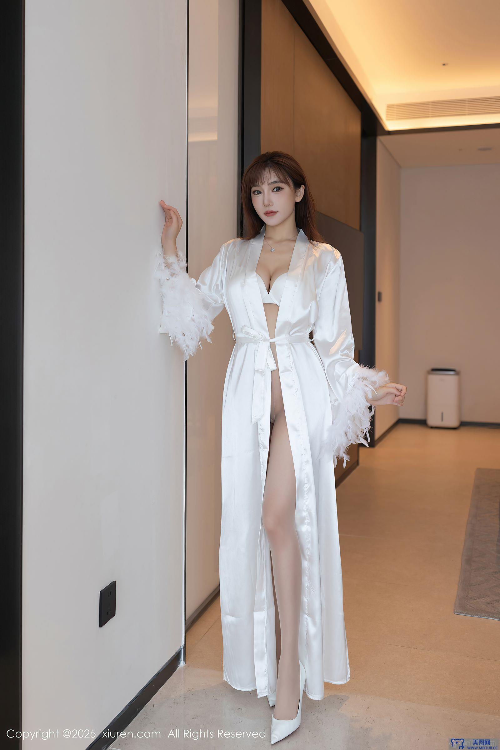 [秀人XIUREN] 2025.09.25 NO.10809 陆萱萱