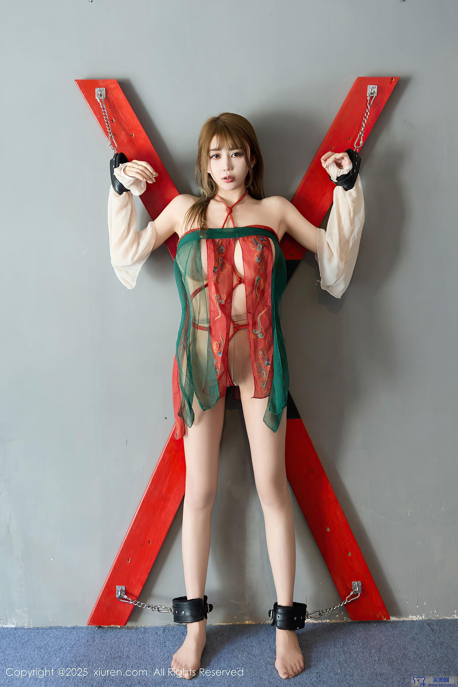 [秀人XIUREN] 2025.09.26 NO.10811 Zoe柚柚