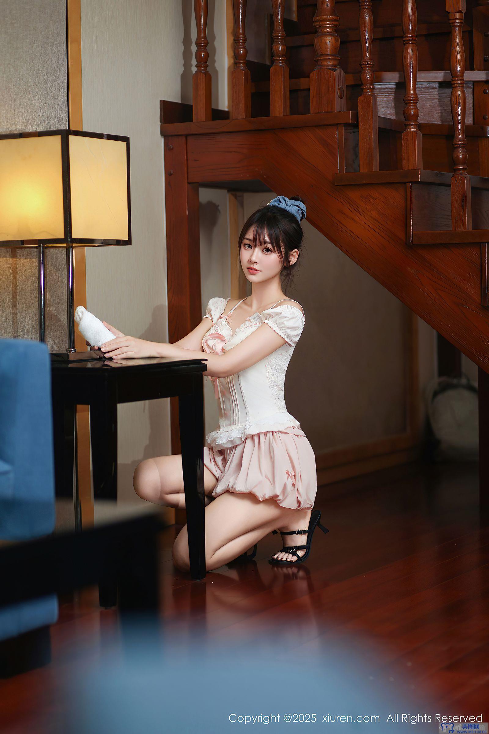 [秀人XIUREN] 2025.09.05 NO.10730 炎恬kitty