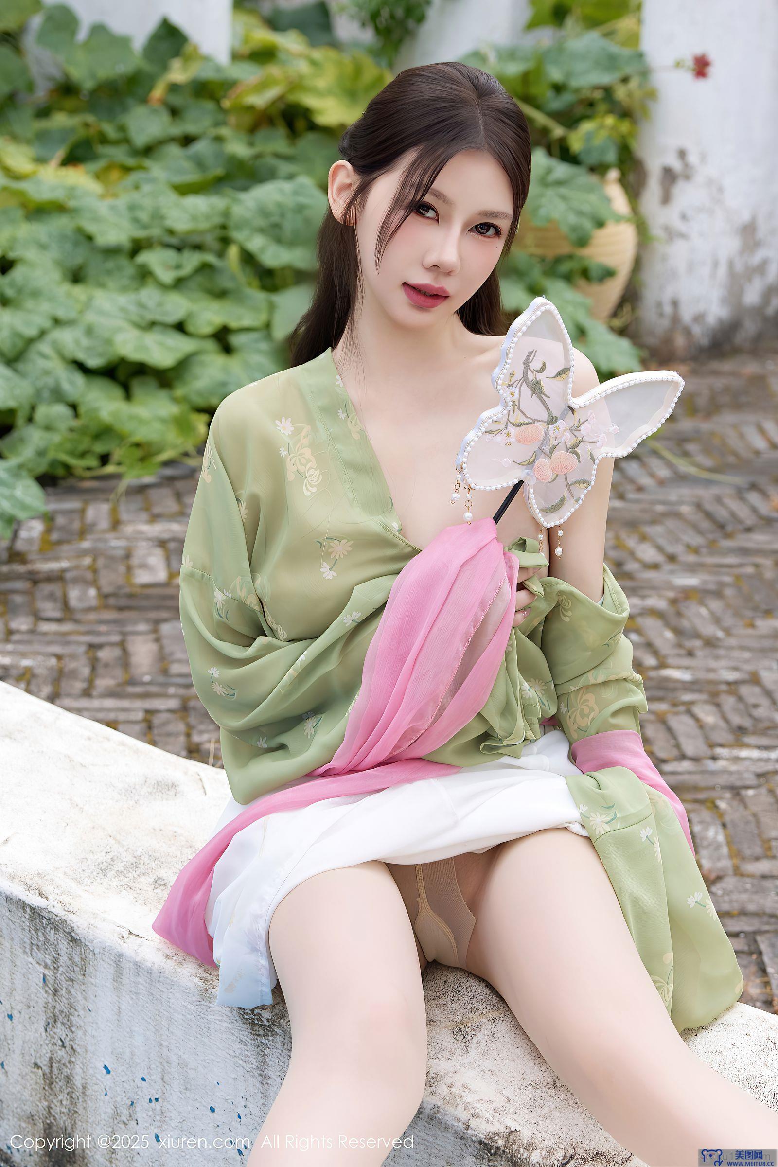 [秀人XIUREN] 2025.09.30 NO.10834 尹甜甜sunny