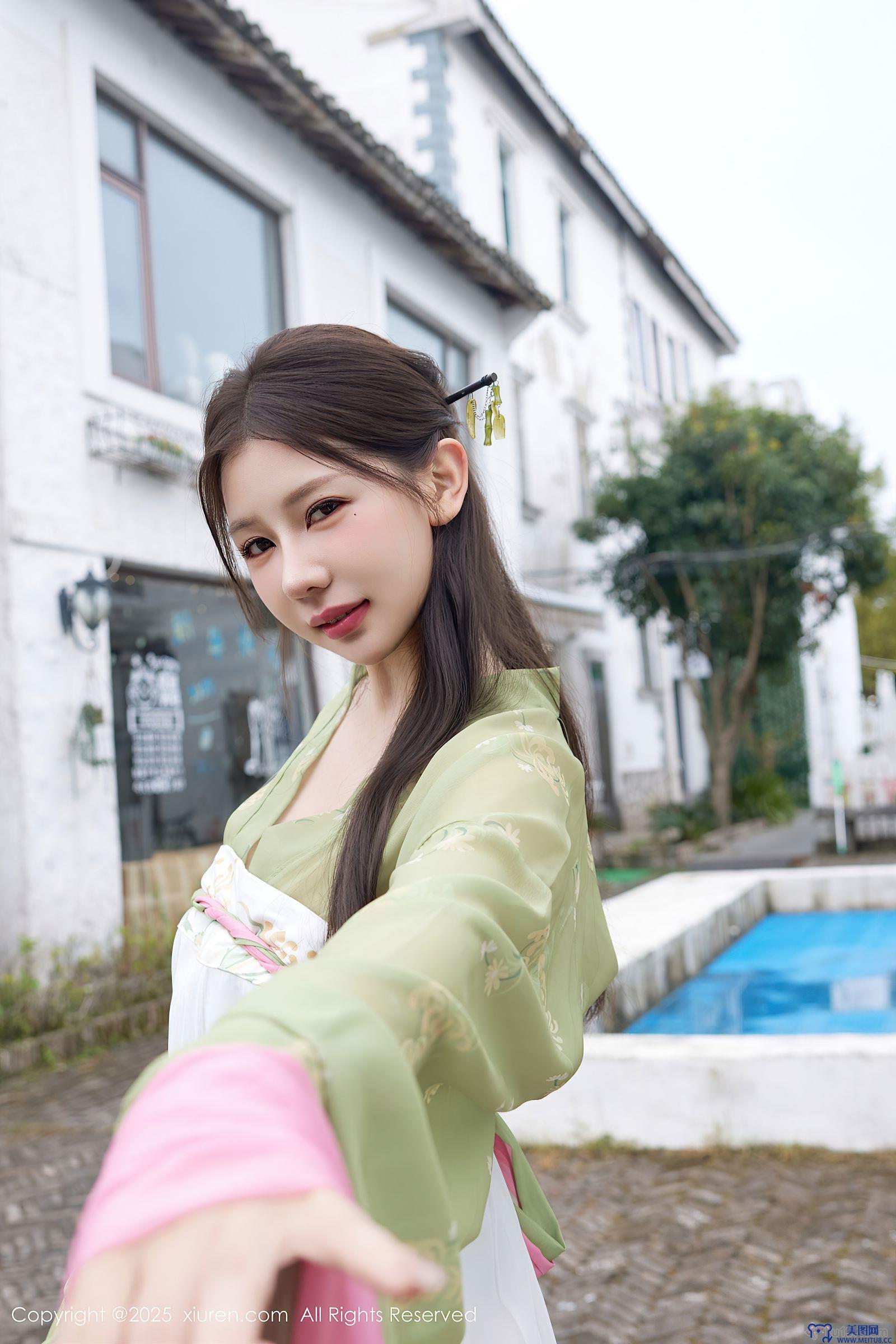 [秀人XIUREN] 2025.09.30 NO.10834 尹甜甜sunny