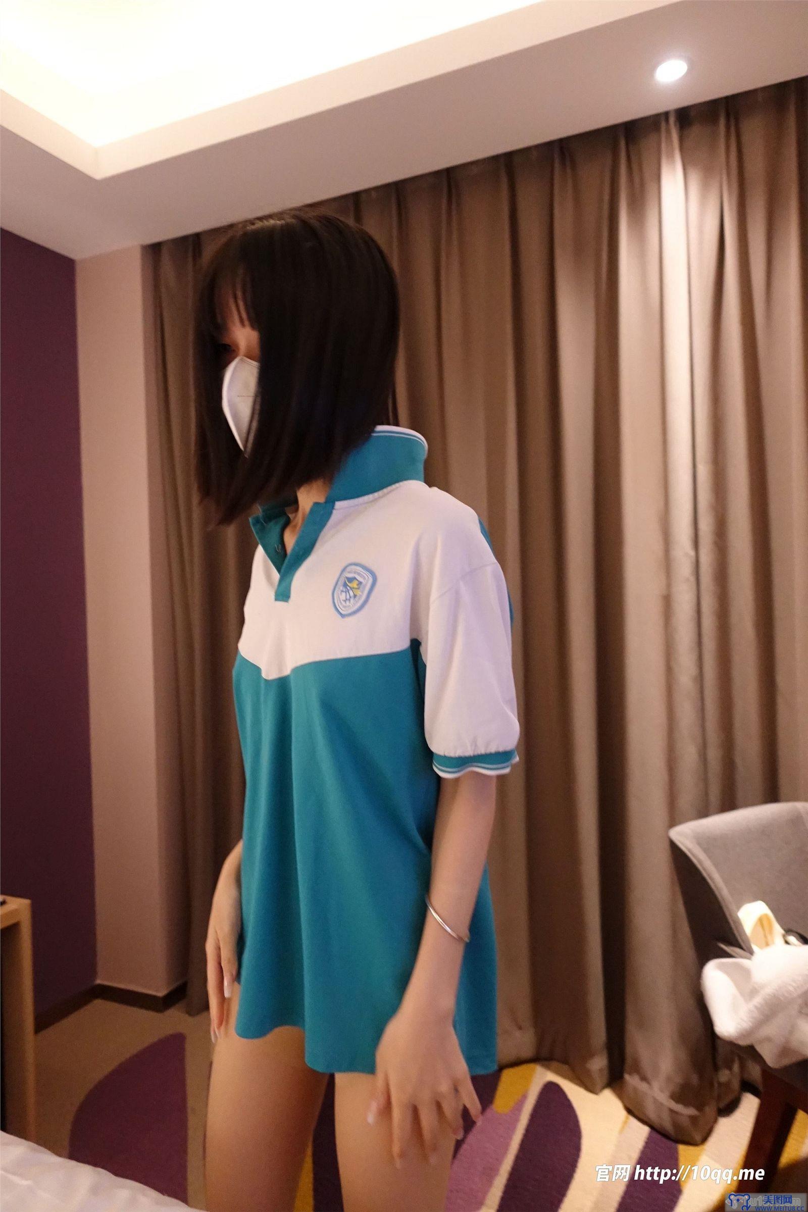 [ROSI美女图]口罩系列 2022.12.27 NO.2389