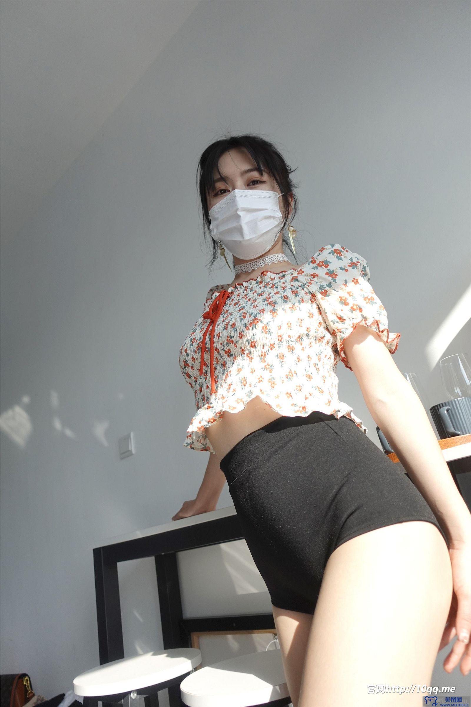 [ROSI美女图]口罩系列 2022.03.27 NO.2114