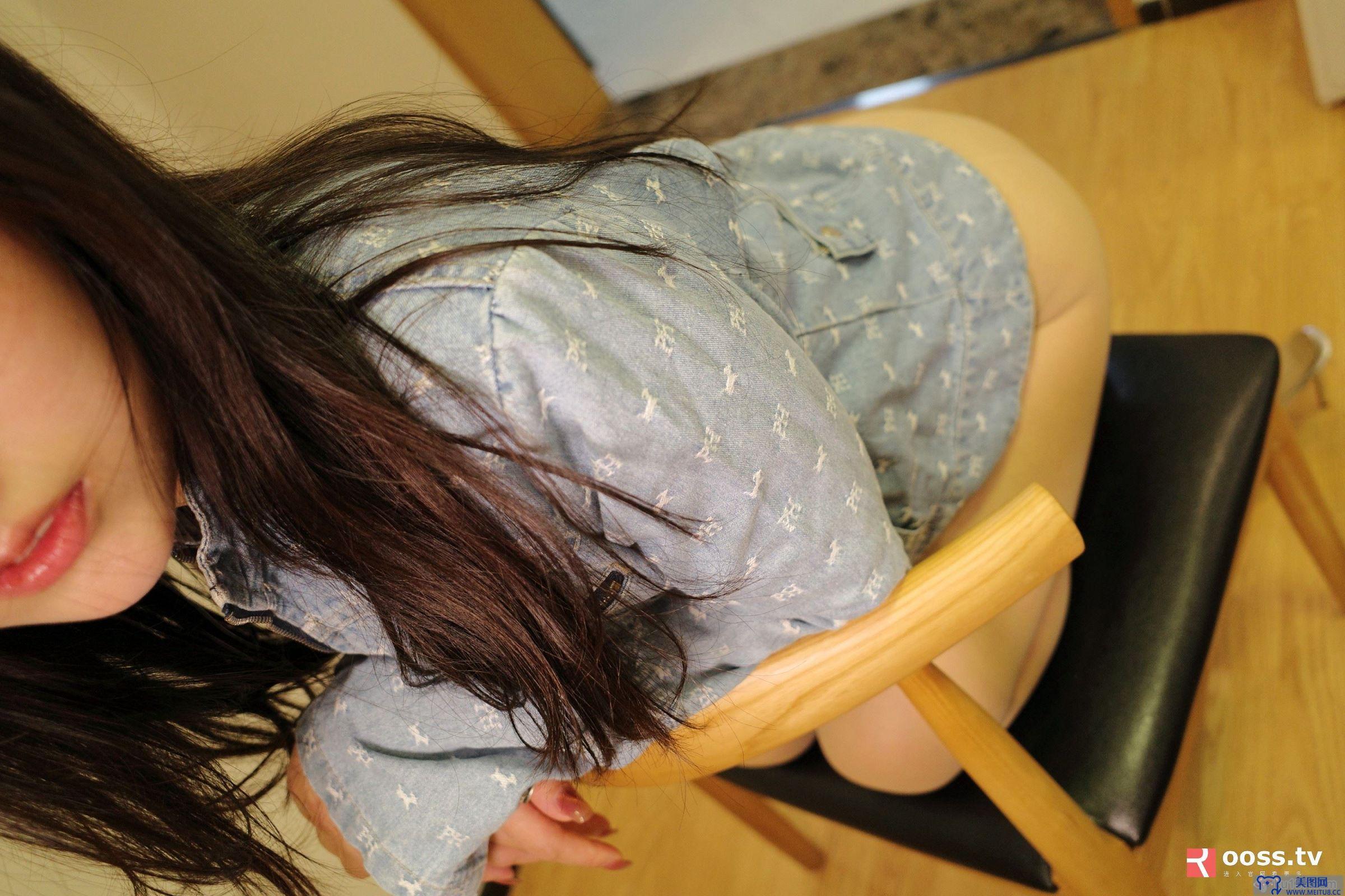 [ROSI美女图]2020.03.11 NO.3019