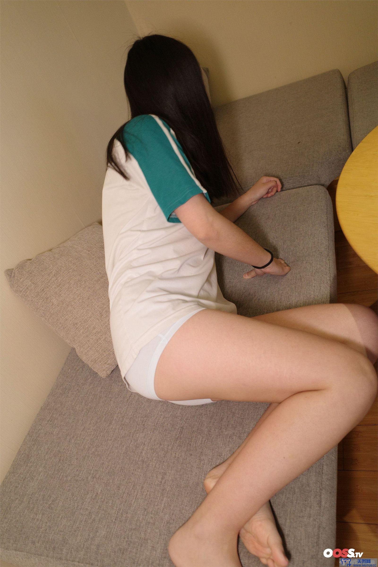 [ROSI美女图]2020.05.18 NO.3087