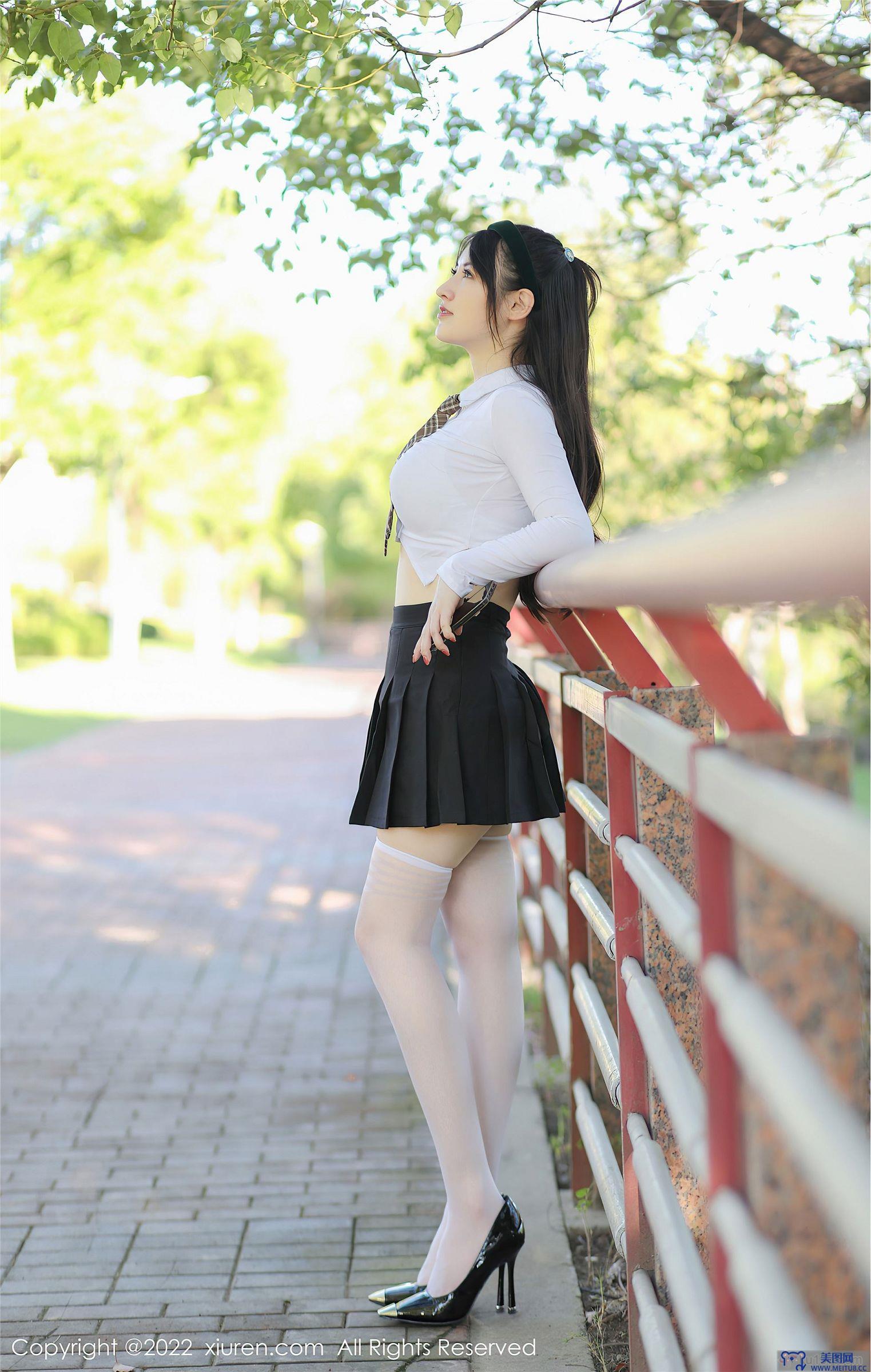 [秀人XIUREN] 2022.08.30 NO.5512 诗诗kiki