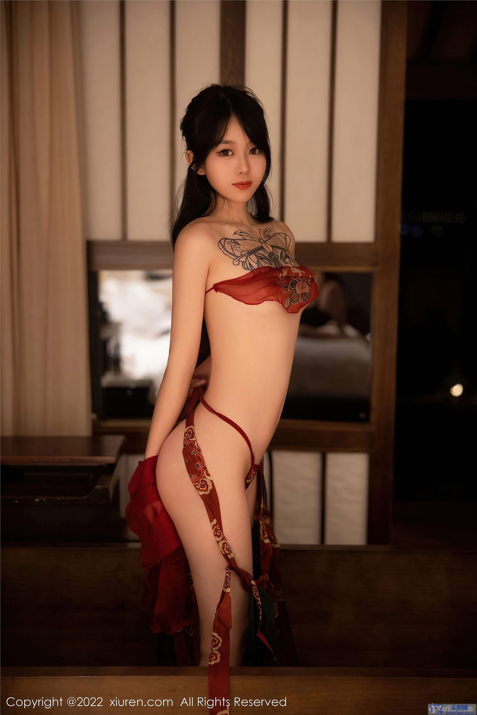[秀人XIUREN] 2022.09.01 NO.5527 奶瓶