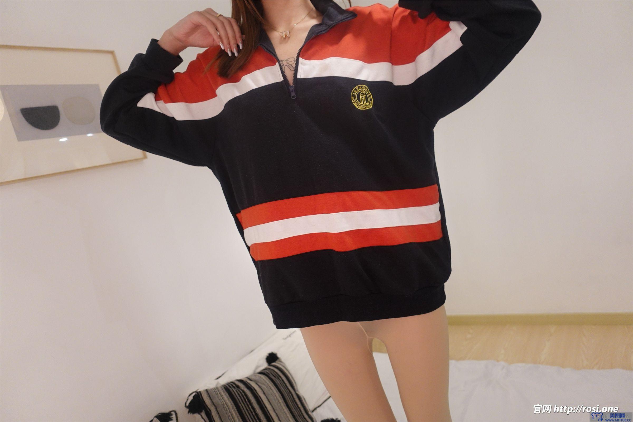 [ROSI美女图]2022.02.14 NO.3724