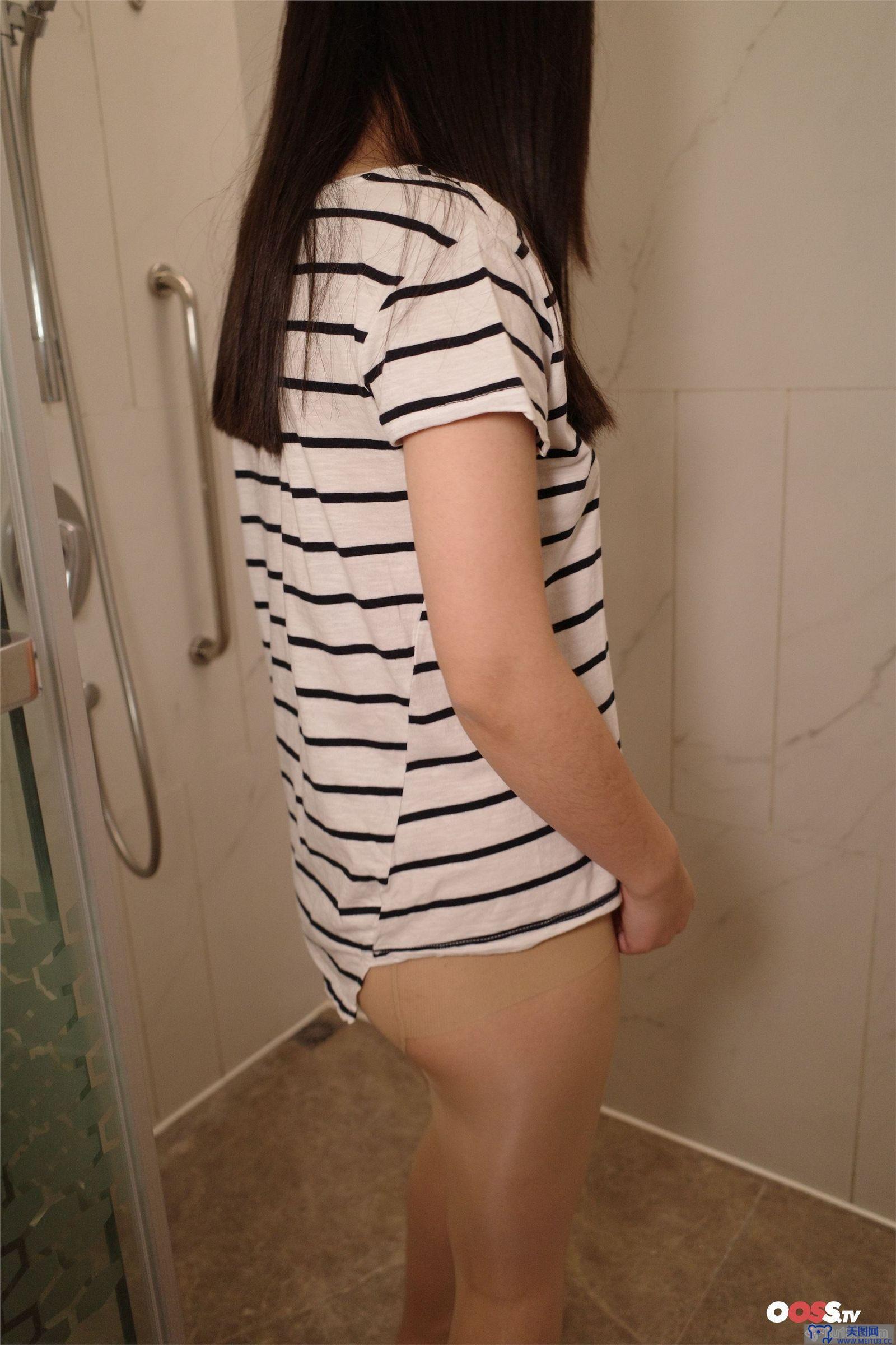 [ROSI美女图]2020.08.16 NO.3177