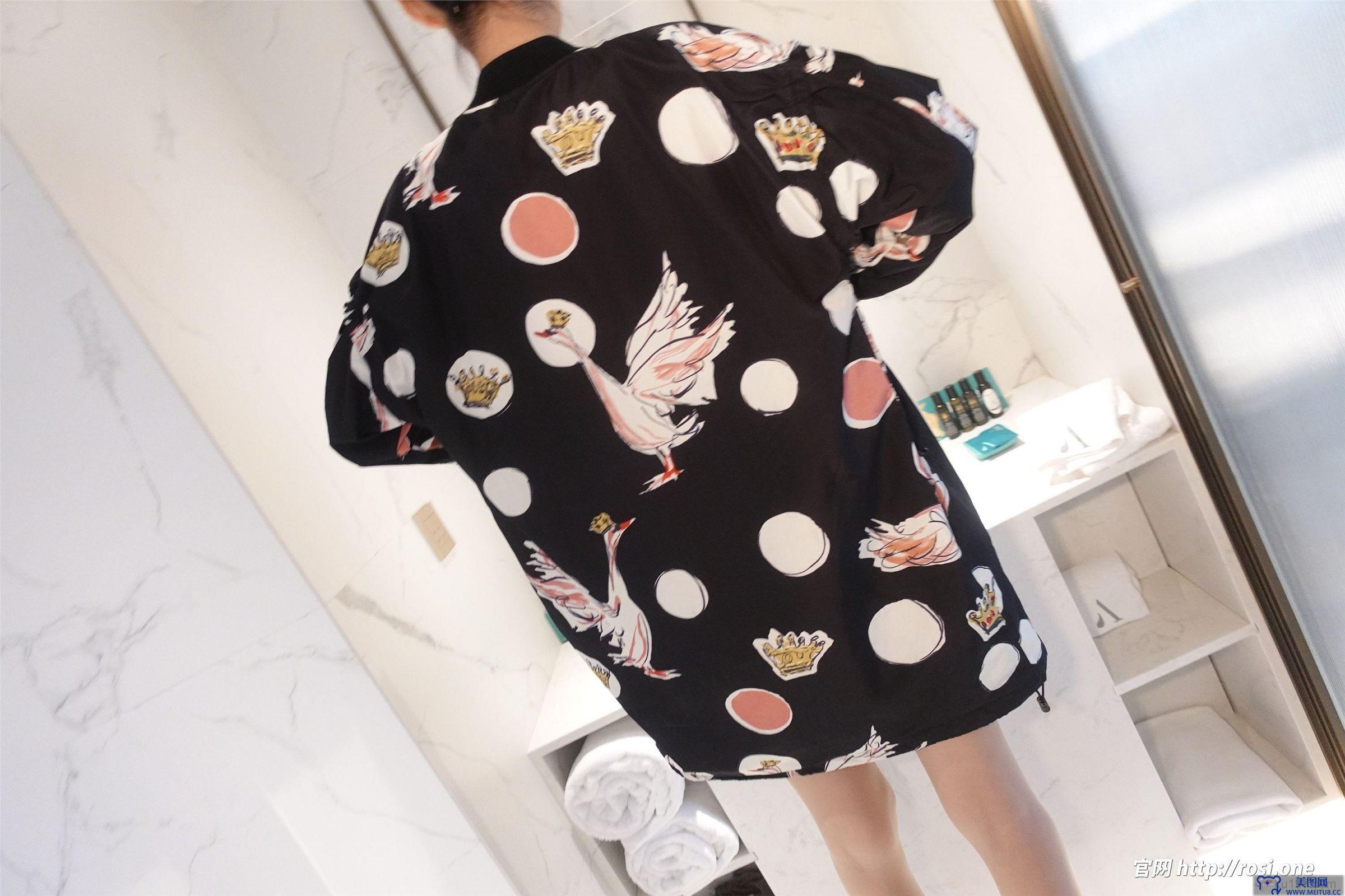 [ROSI美女图]2022.01.14 NO.3693