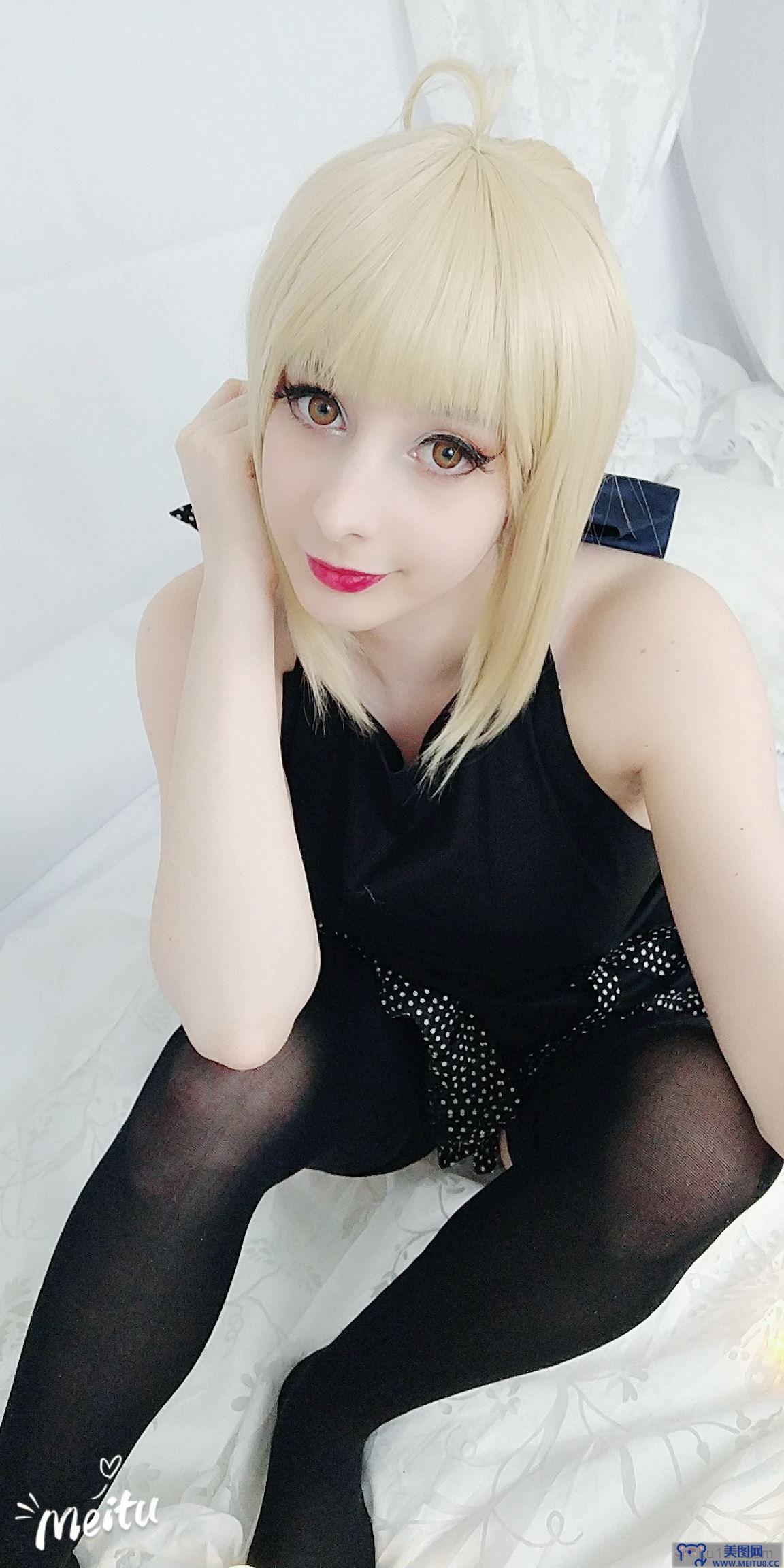 Mikomi Hokina - Saber Alter Apron (Fate Grand Order)