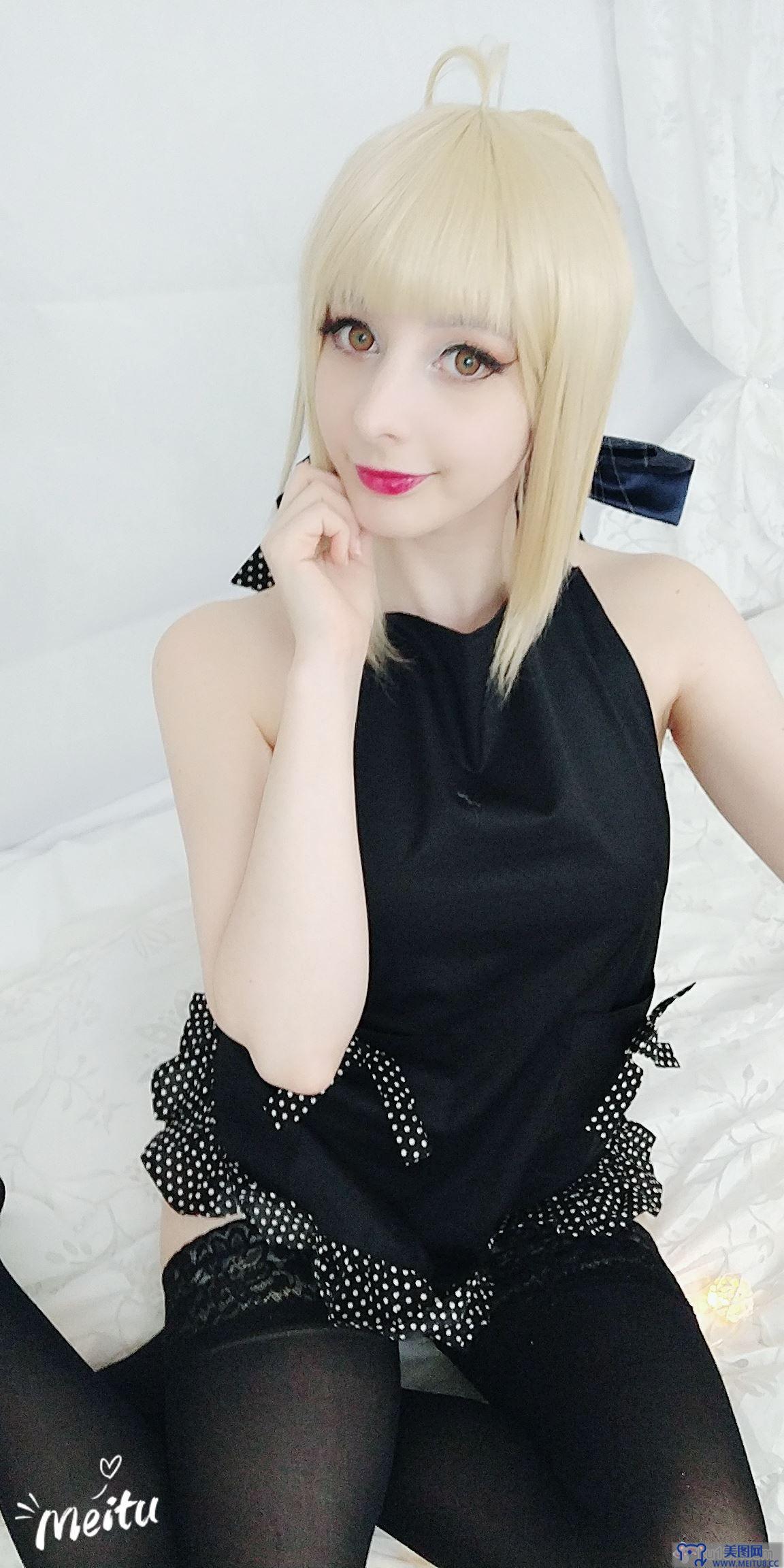 Mikomi Hokina - Saber Alter Apron (Fate Grand Order)