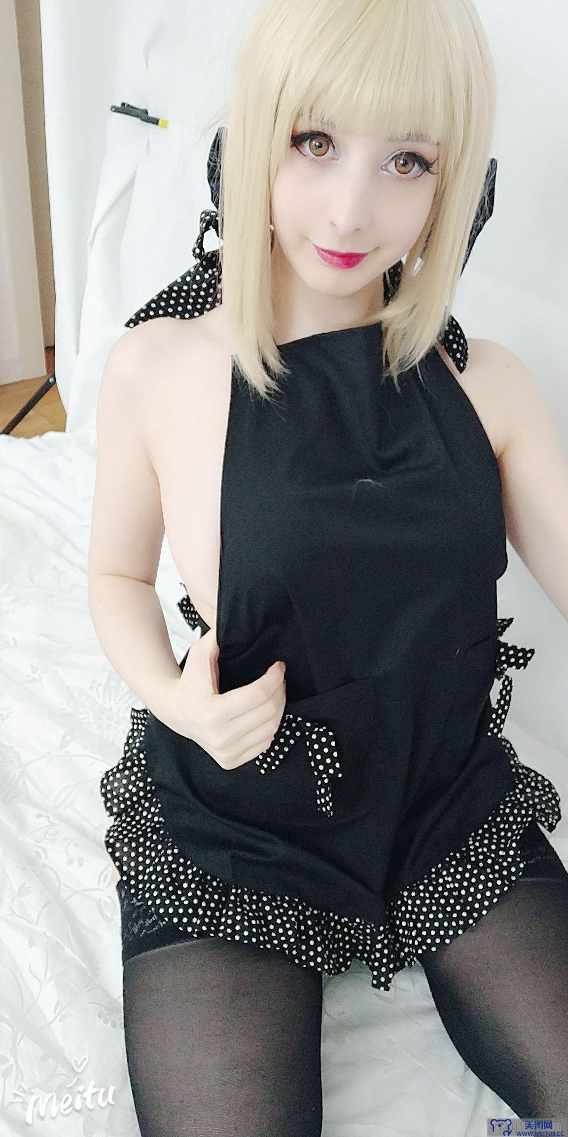 Mikomi Hokina - Saber Alter Apron (Fate Grand Order)