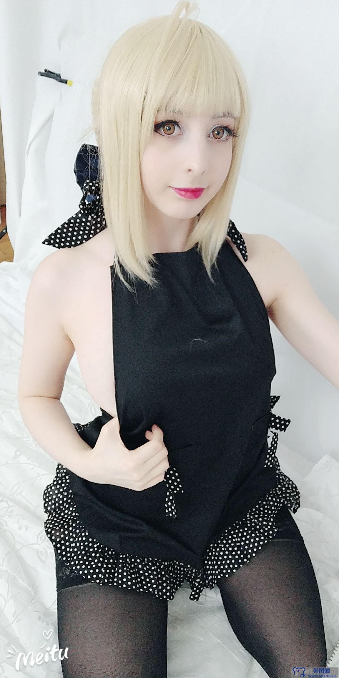 Mikomi Hokina - Saber Alter Apron (Fate Grand Order)