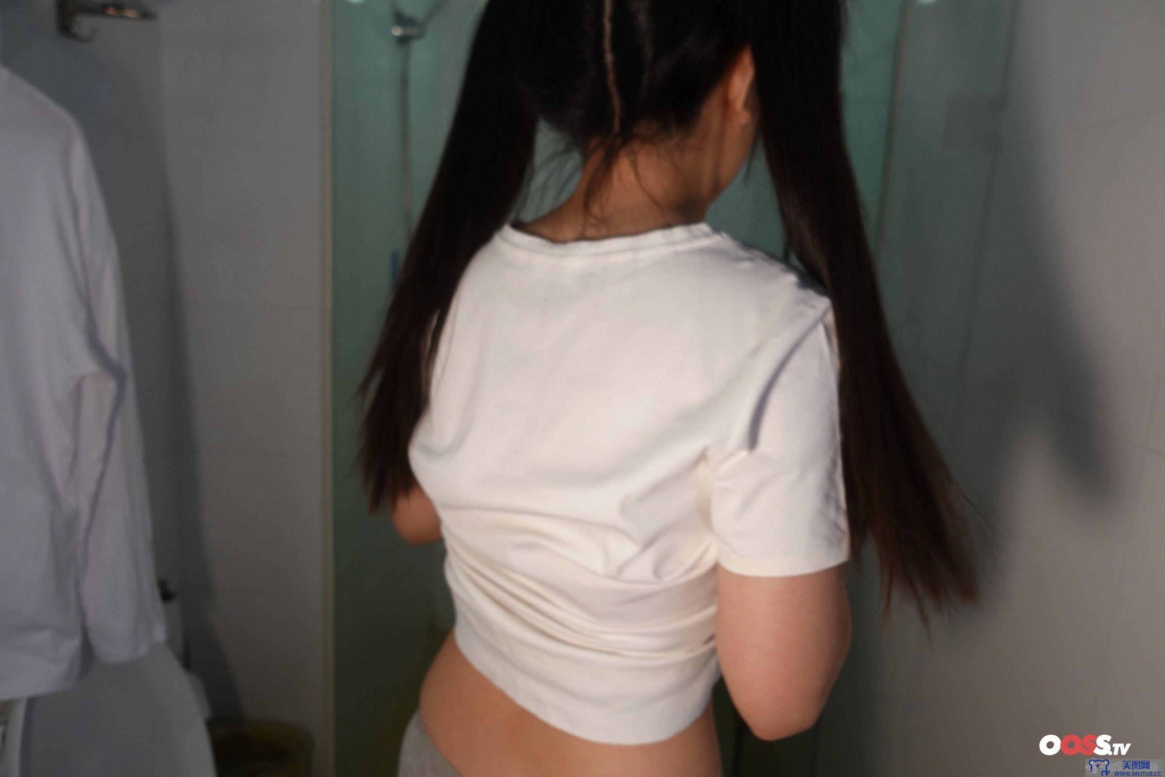 [ROSI美女图]2020.12.10 NO.3293