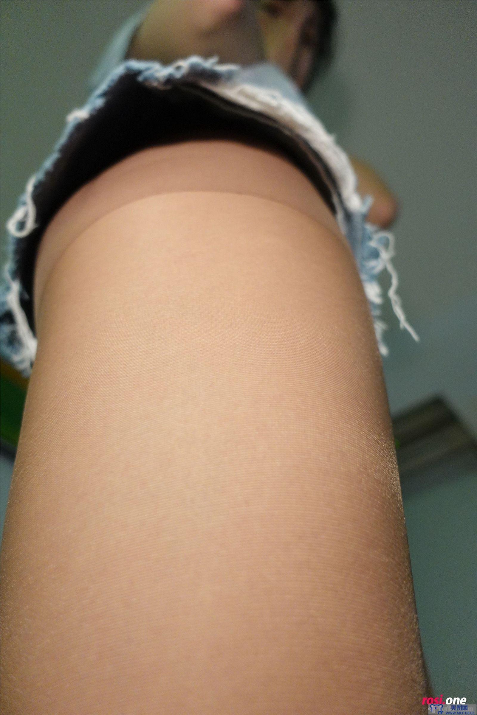 [ROSI美女图]2021.05.10 NO.3444