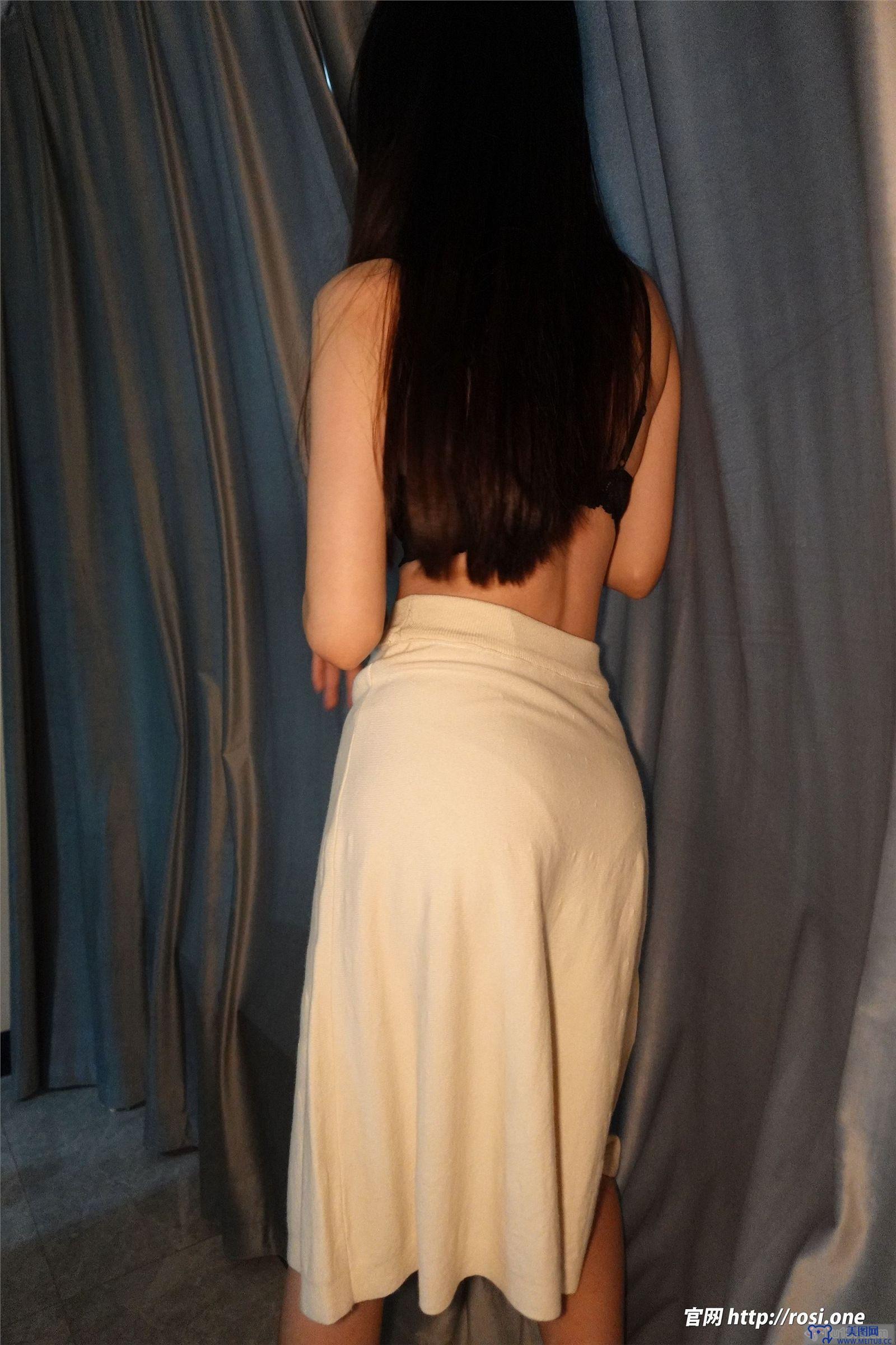 [ROSI美女图]2022.06.11 NO.3841