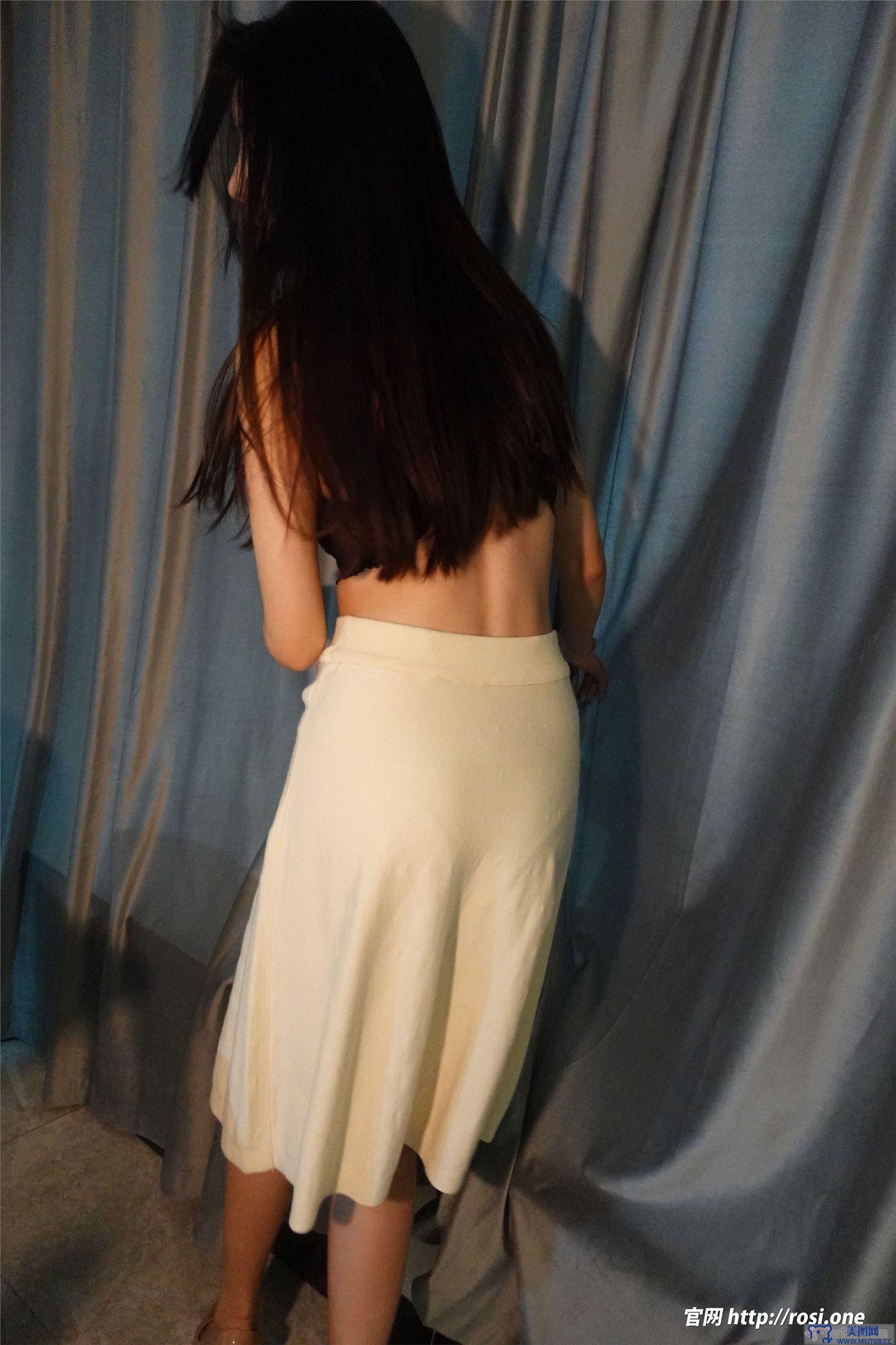 [ROSI美女图]2022.06.11 NO.3841