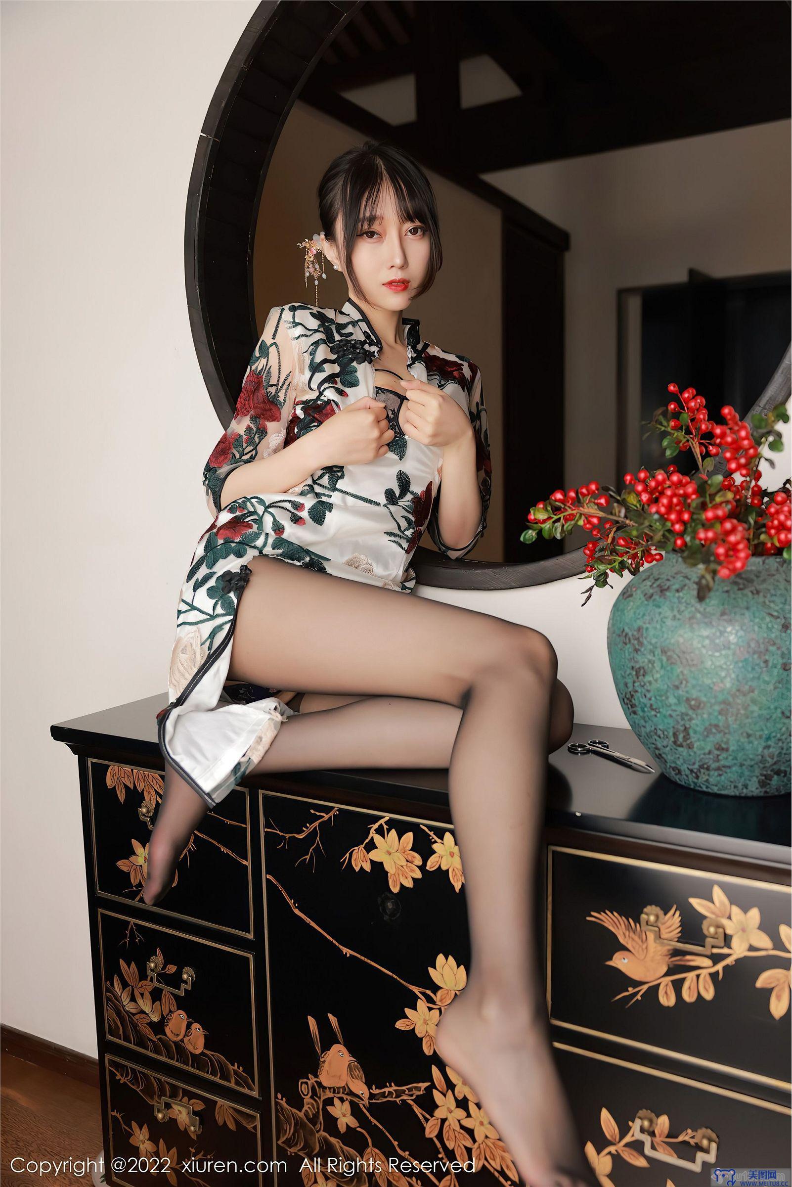 [秀人XIUREN] 2022.06.28 NO.5199 玥儿玥er