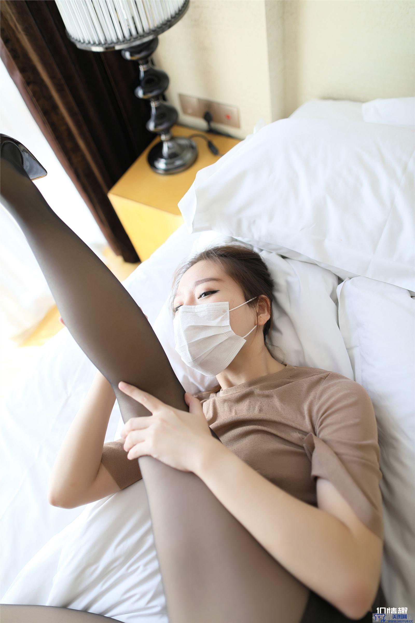 [ROSI美女图]口罩系列 2018.05.07 NO.694