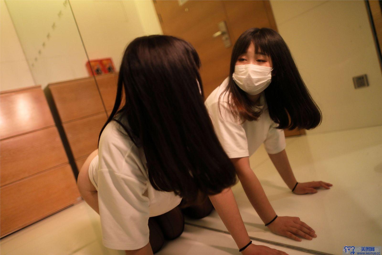 [ROSI美女图]口罩系列 2018.10.04 NO.844