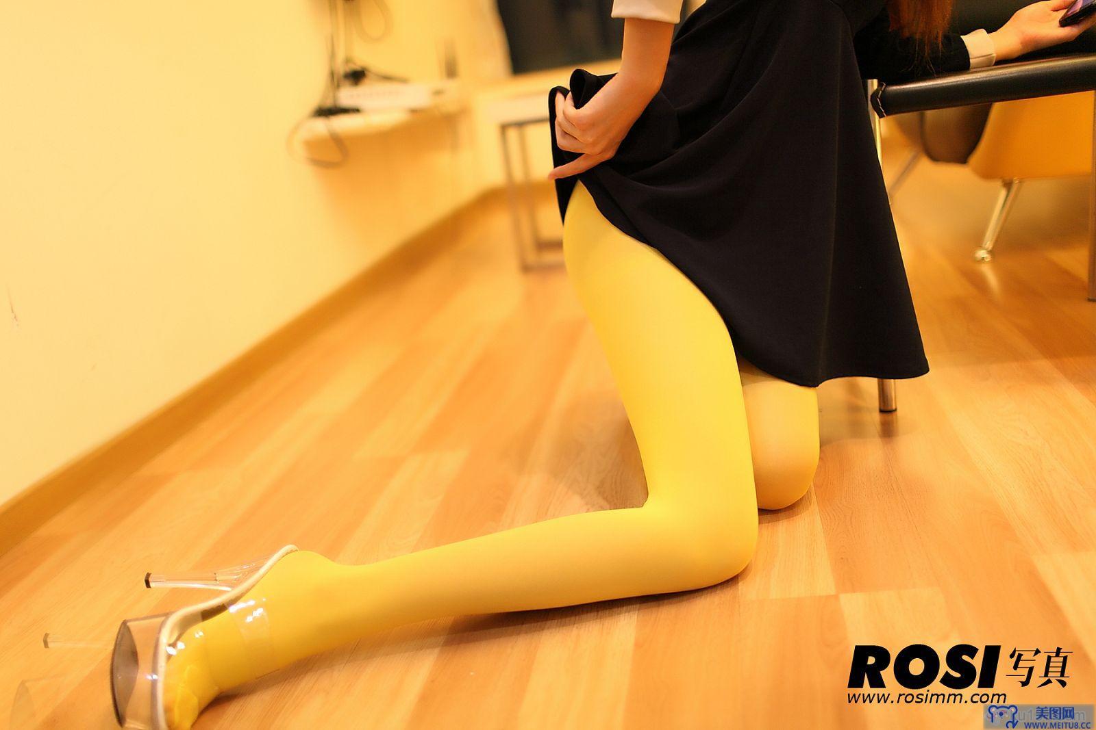 [ROSI美女图]2013.11.10 NO.706