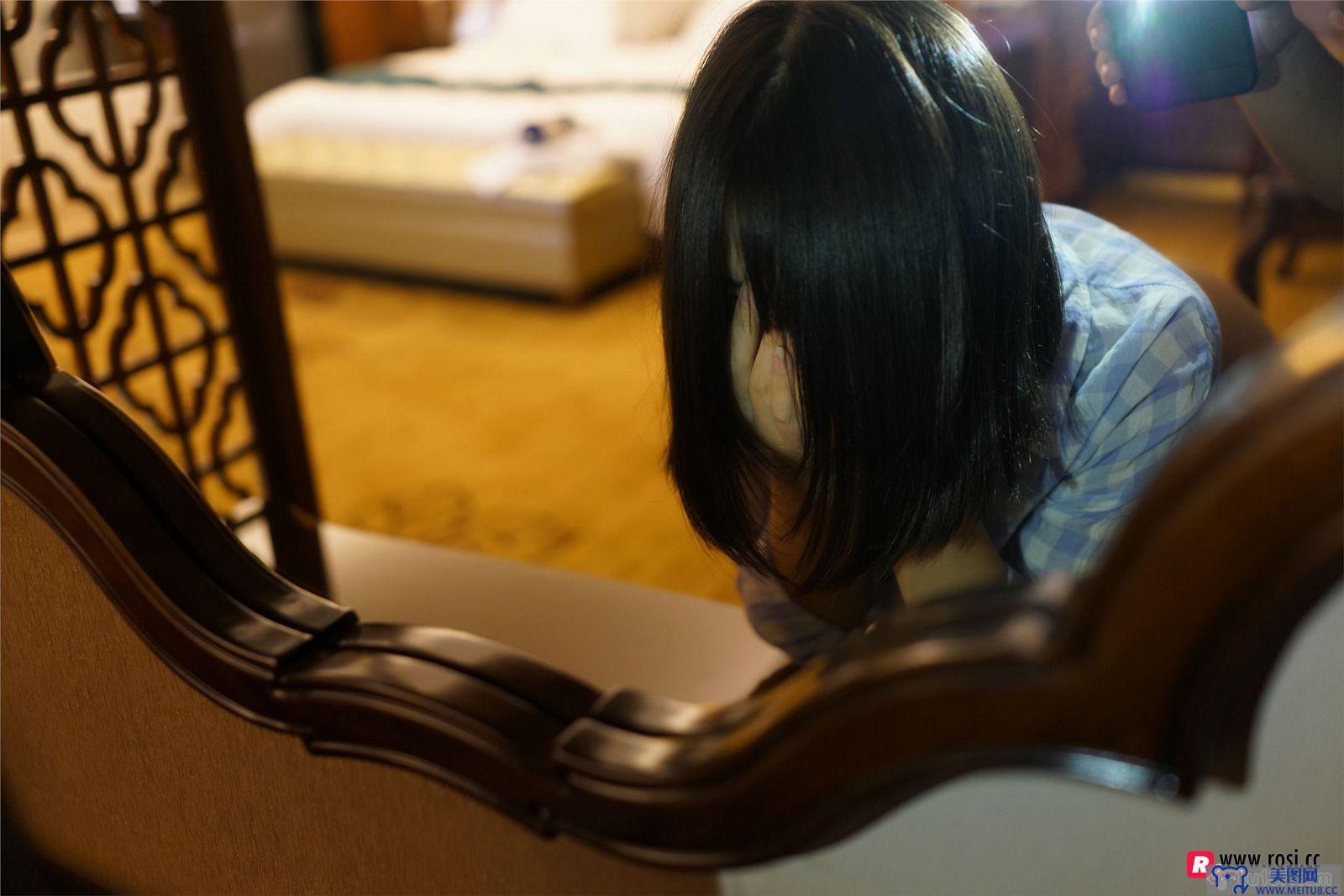[ROSI美女图]2018.03.11 NO.2286