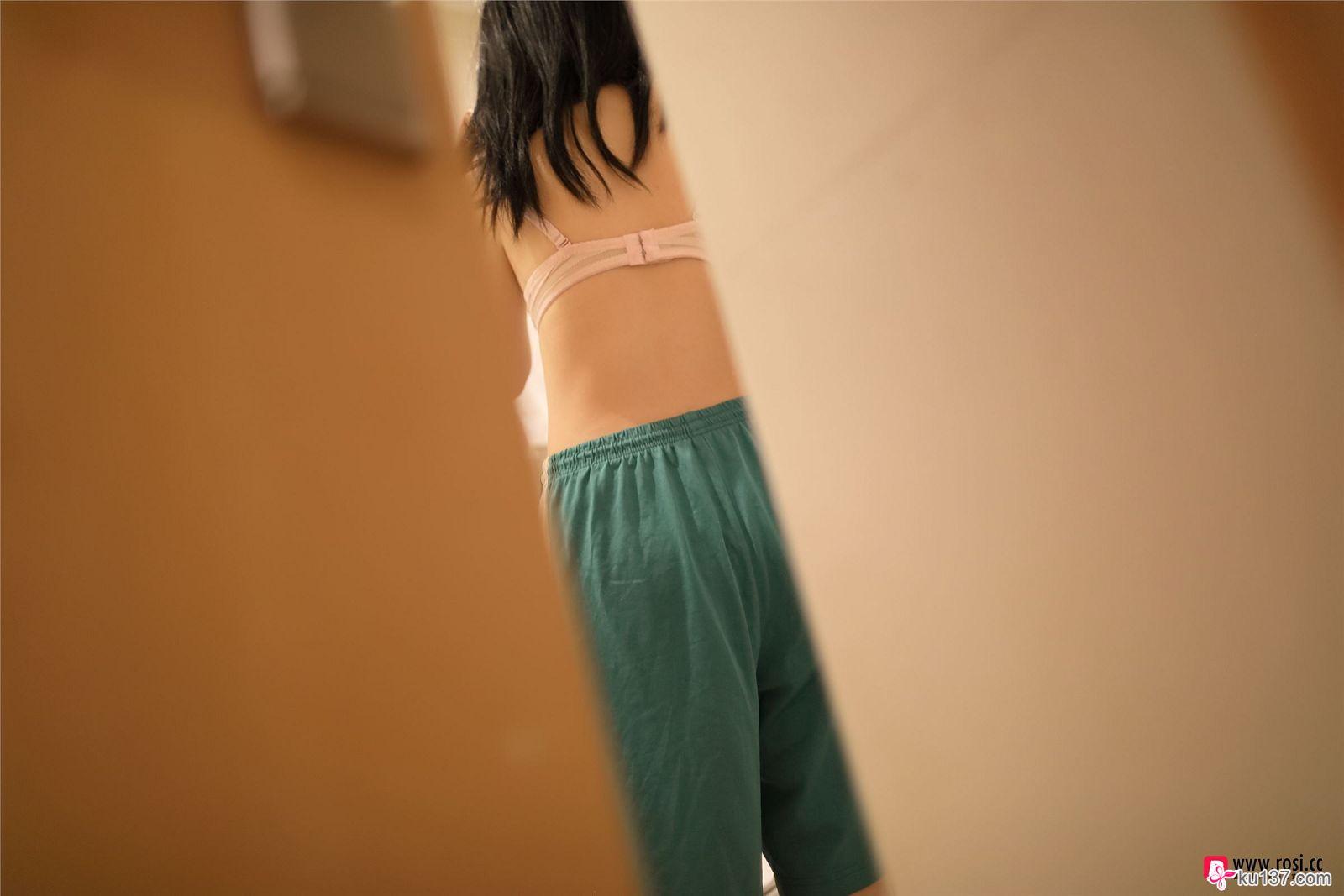 [ROSI美女图]2018.04.09 NO.2315