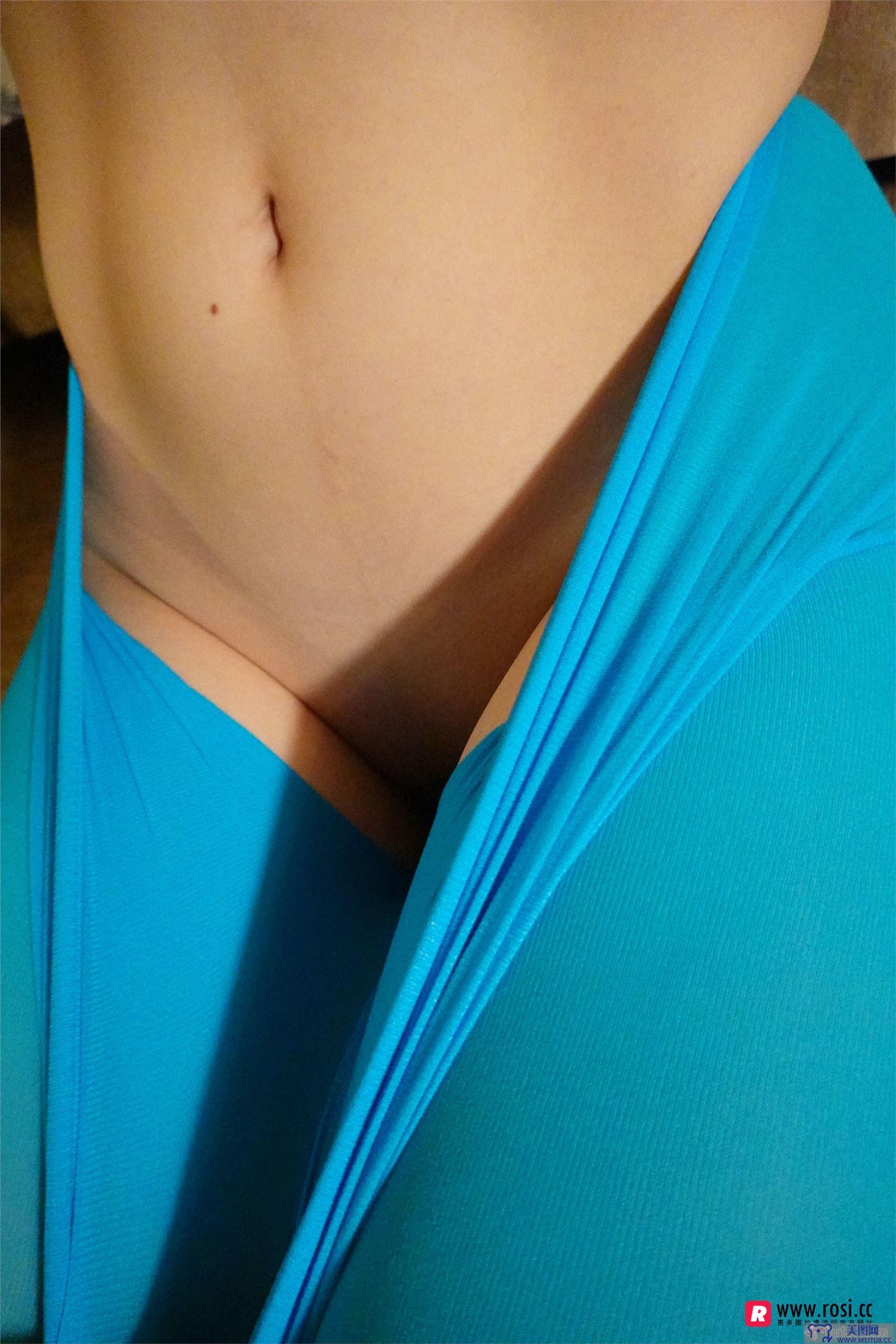 [ROSI美女图]2018.12.05 NO.2555
