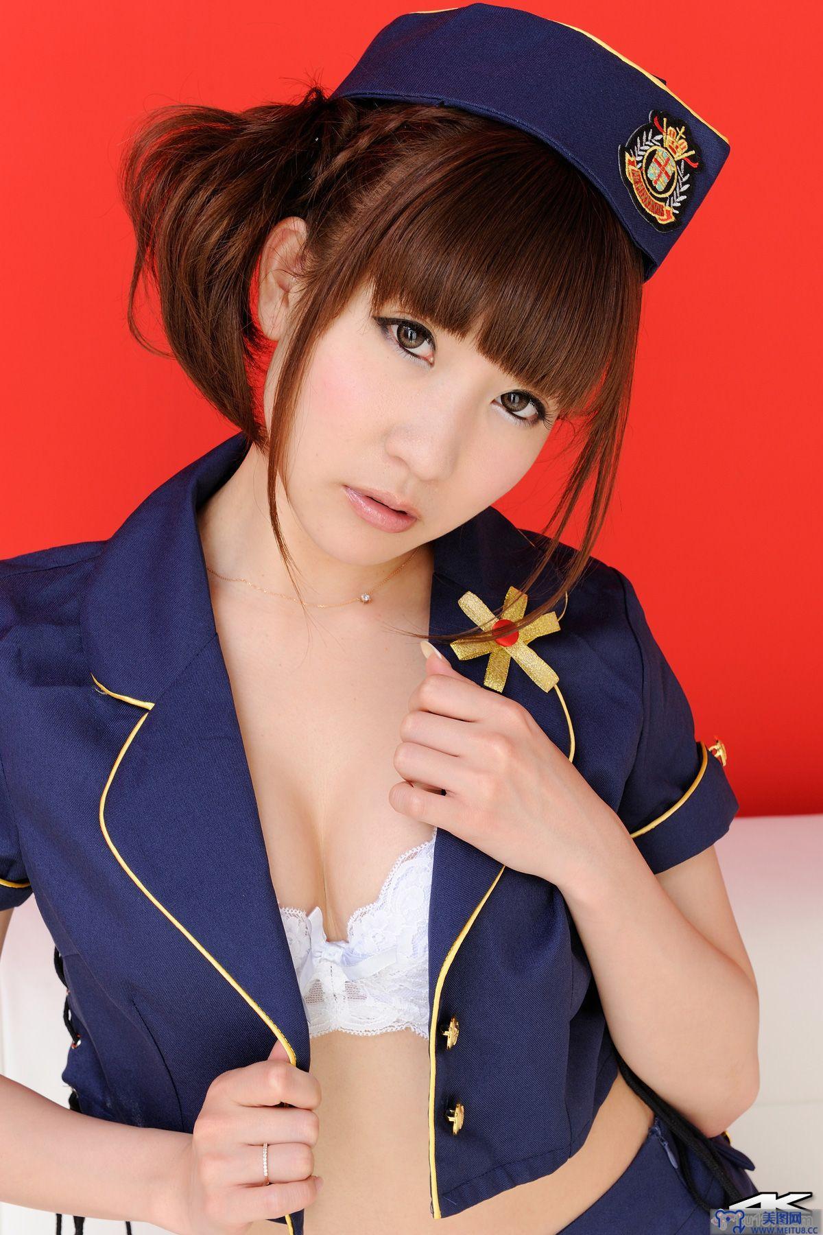 [4K-STAR写真] No.00028 Chihiro Akiha 秋葉ちひろ Mini Skirt Police