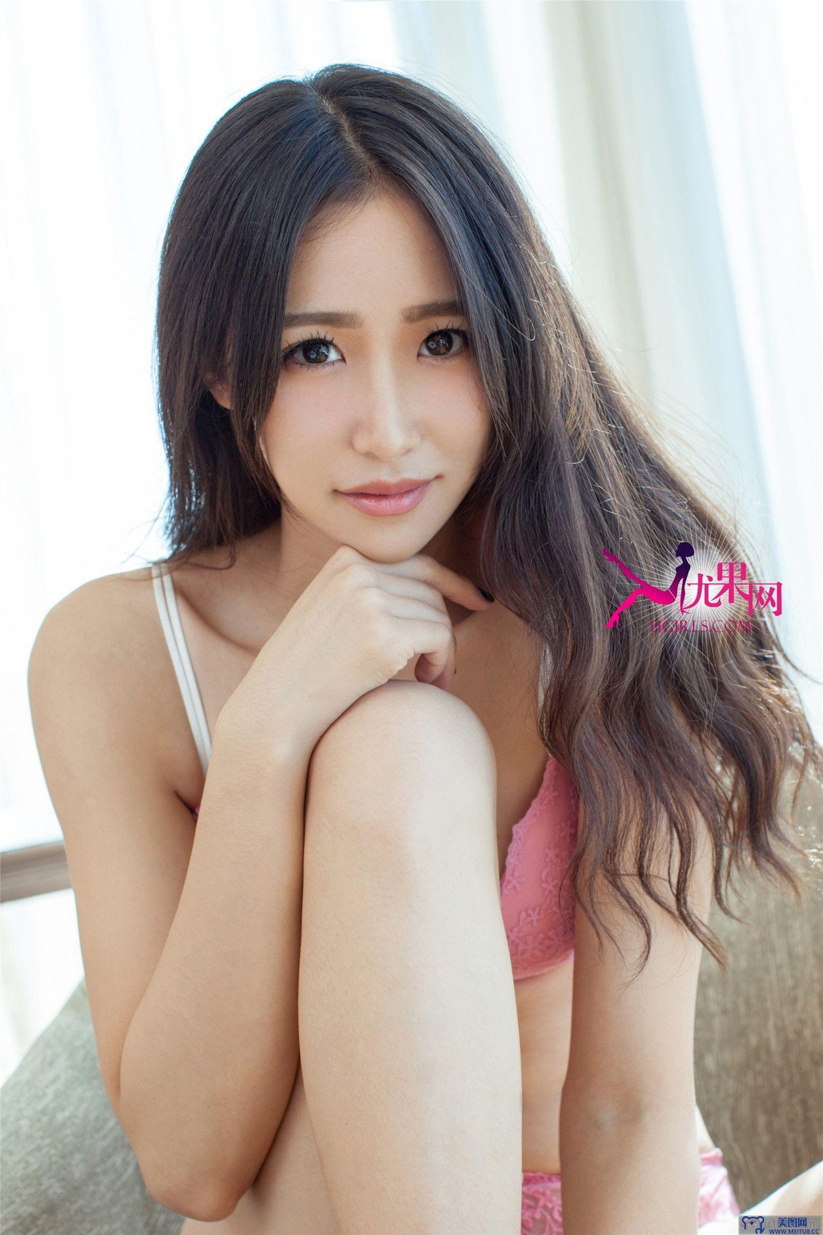 [Ugirls尤果写真] 2015.10.10 No.134 张辛苑