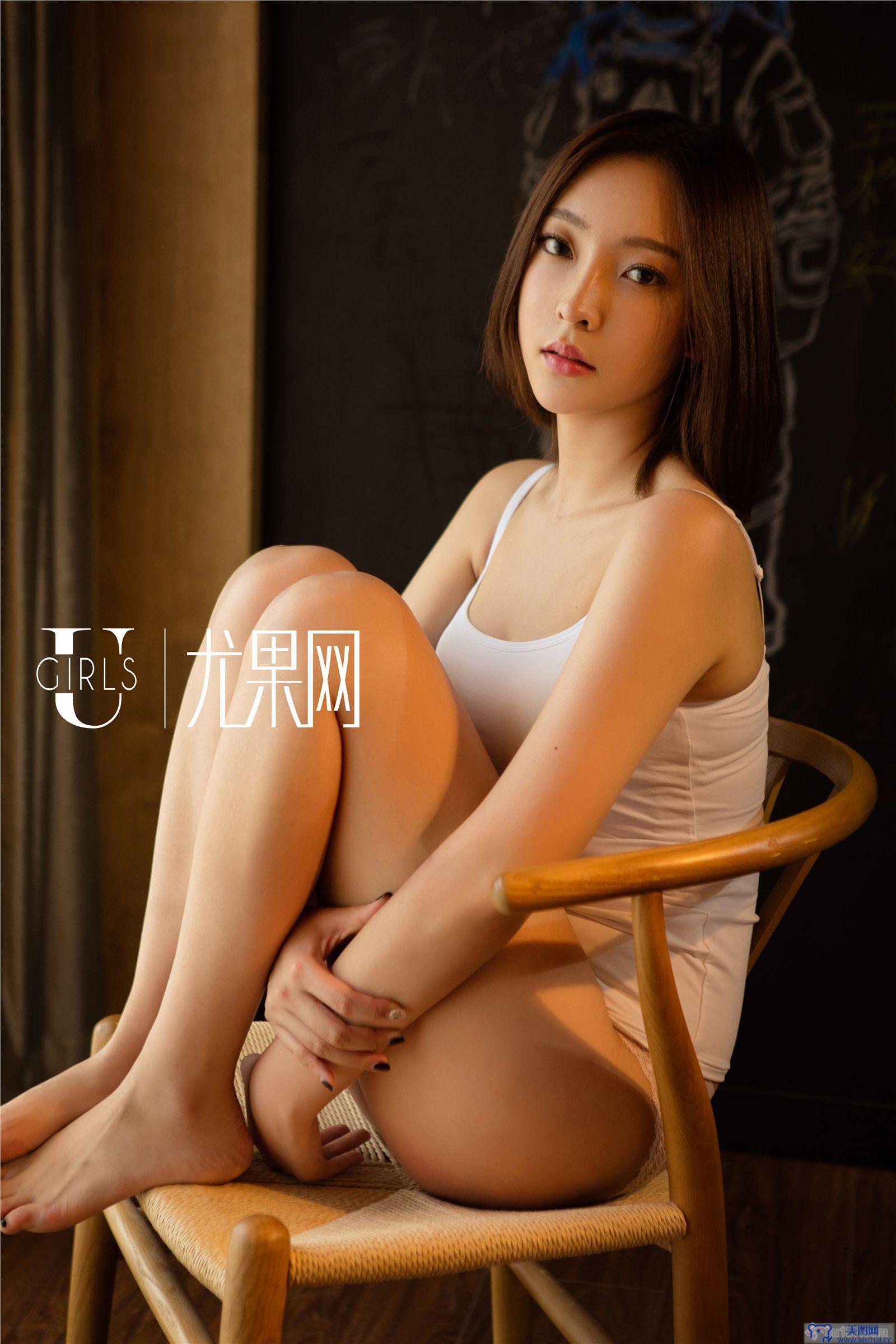 [Ugirls尤果写真] 2016.08.19 NO.212 文文