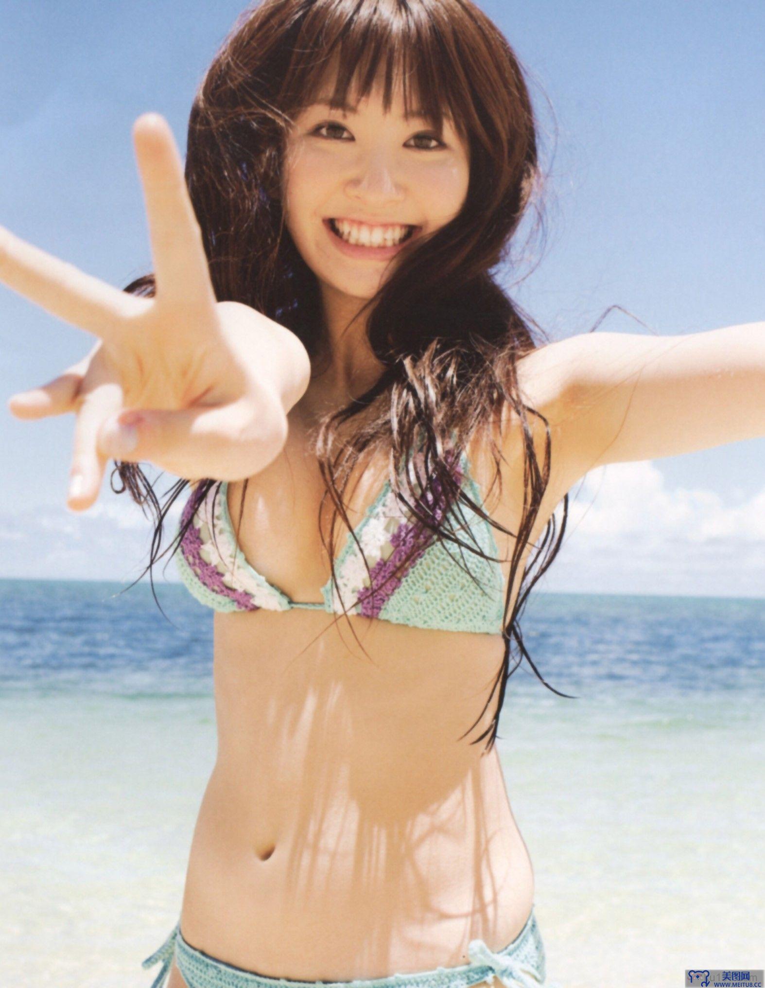 [唯美写真] 2013.08.18 小嶋阳菜 Haruna Kojima《First Photobook》