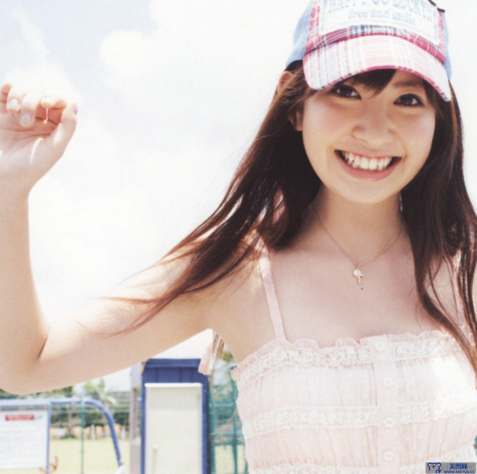 [唯美写真] 2013.08.18 小嶋阳菜 Haruna Kojima《First Photobook》