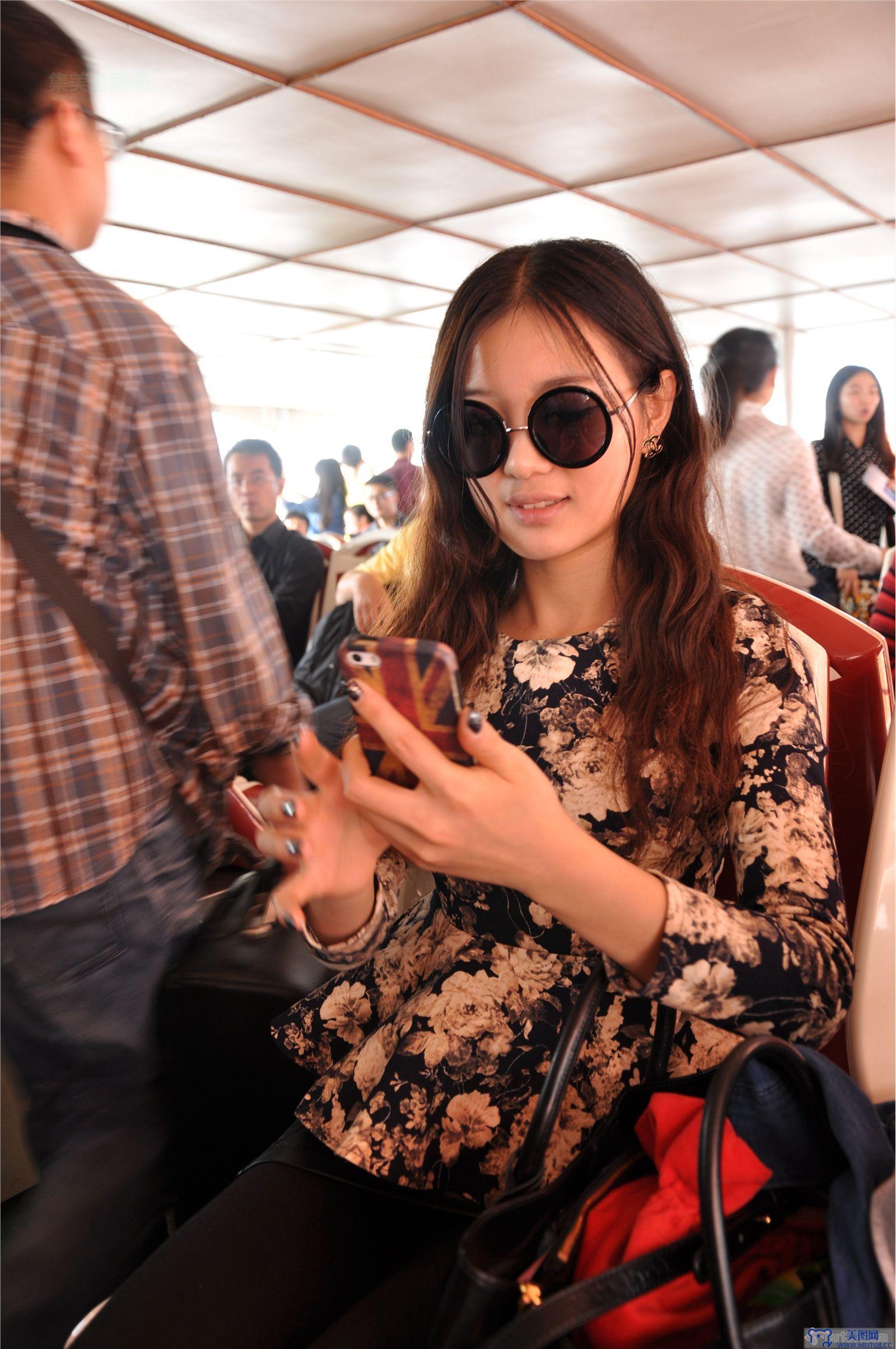 子顔2012.11.22(Y)私拍套图 林子颜散心